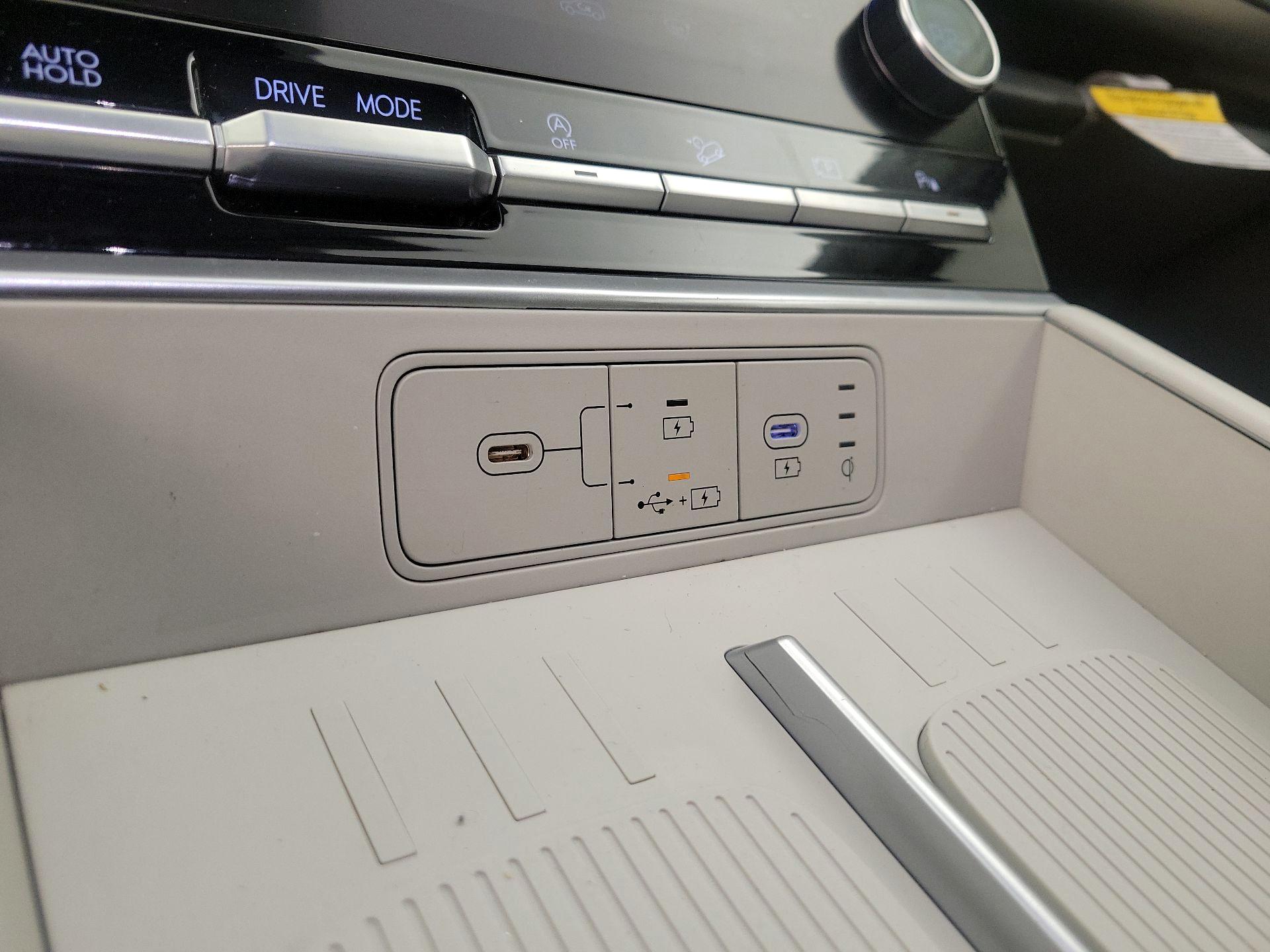 Thumbnail: 2025 Hyundai Santa Fe - 18