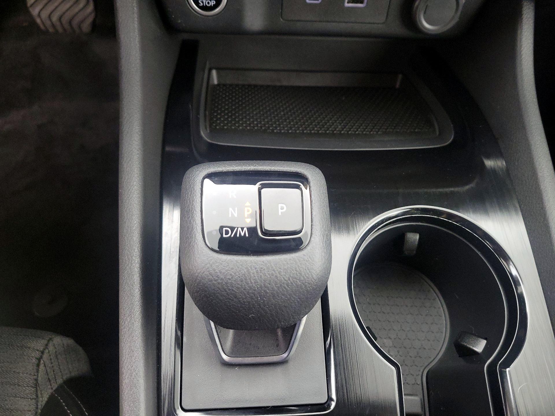 Thumbnail: 2023 Nissan Rogue - 17