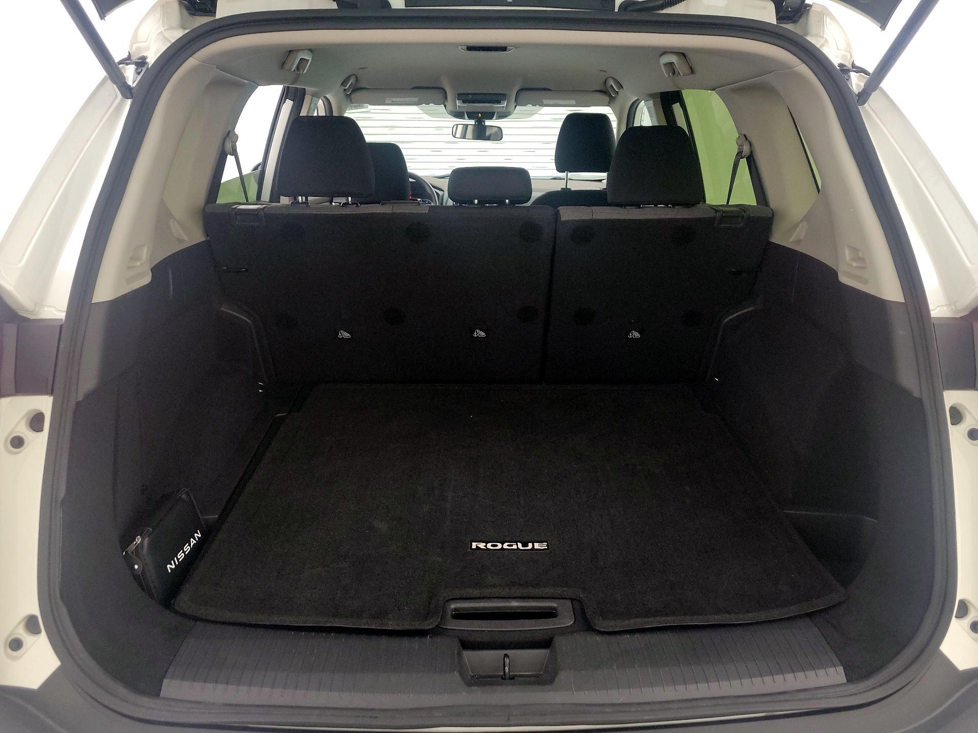 Thumbnail: 2023 Nissan Rogue - 20