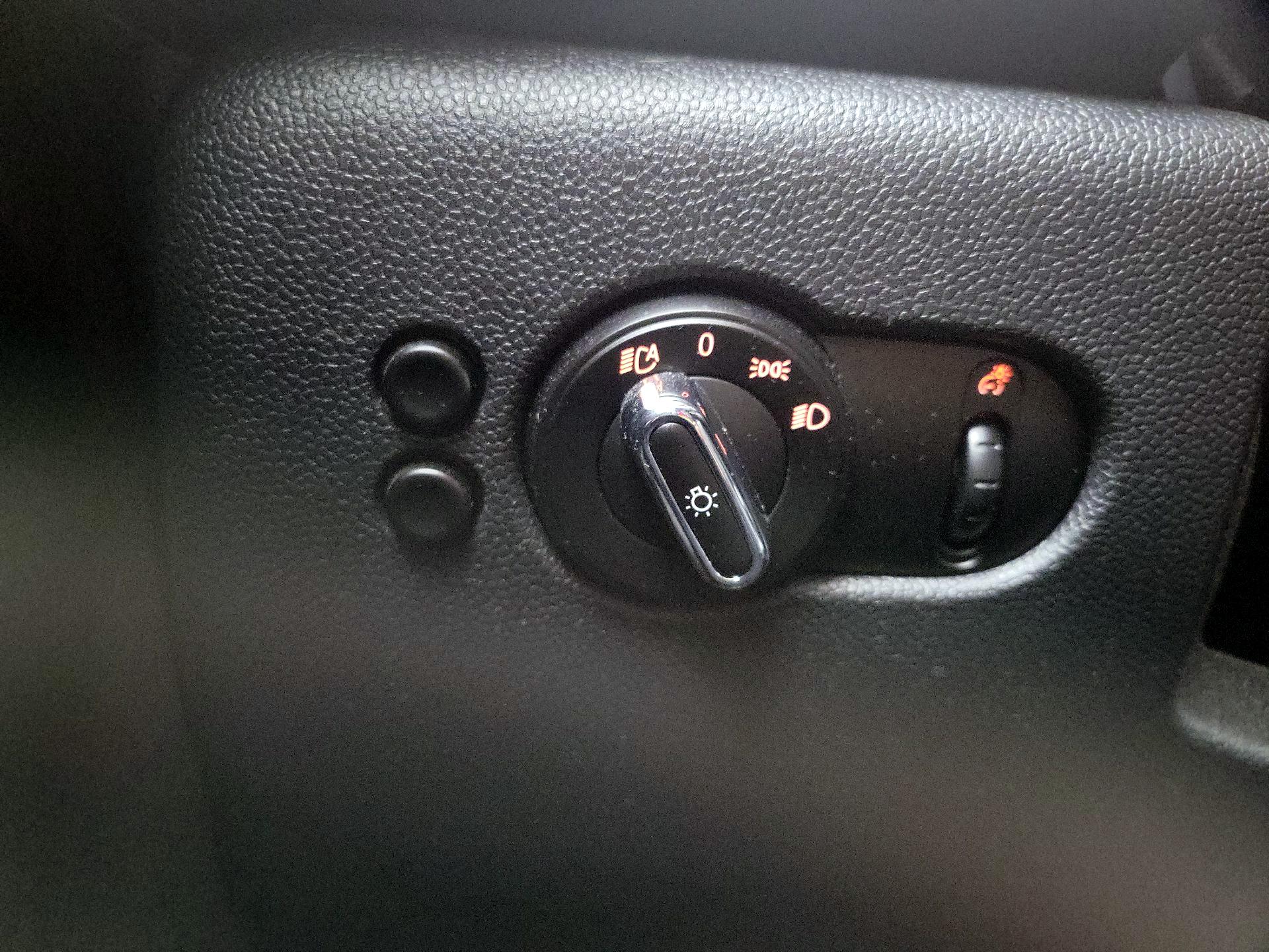 Thumbnail: 2020 MINI Cooper Hardtop - 13