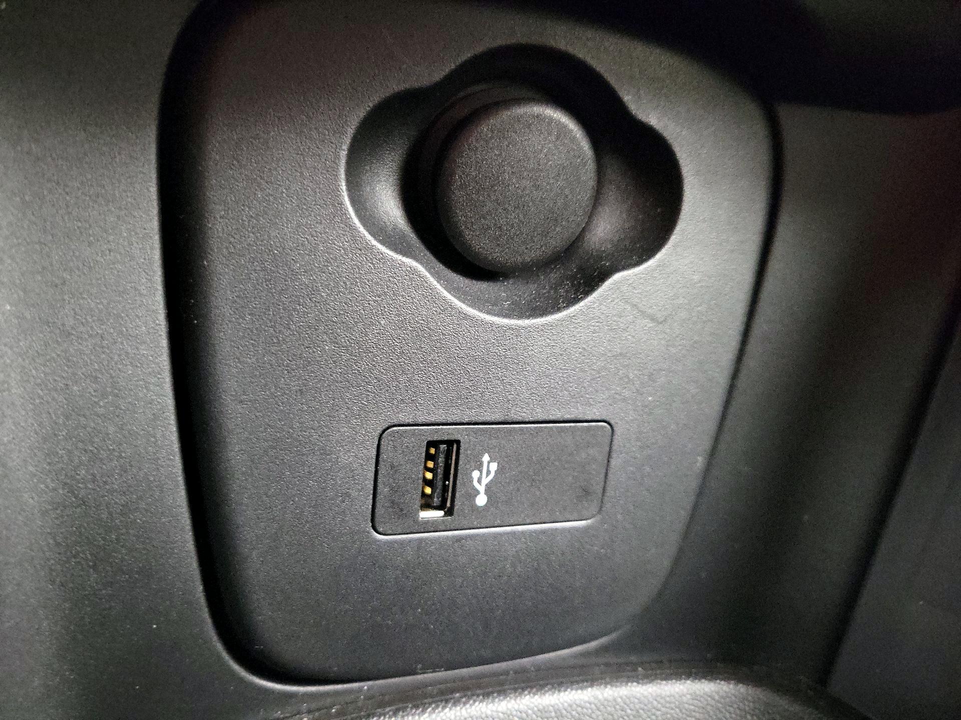 Thumbnail: 2020 MINI Cooper Hardtop - 18