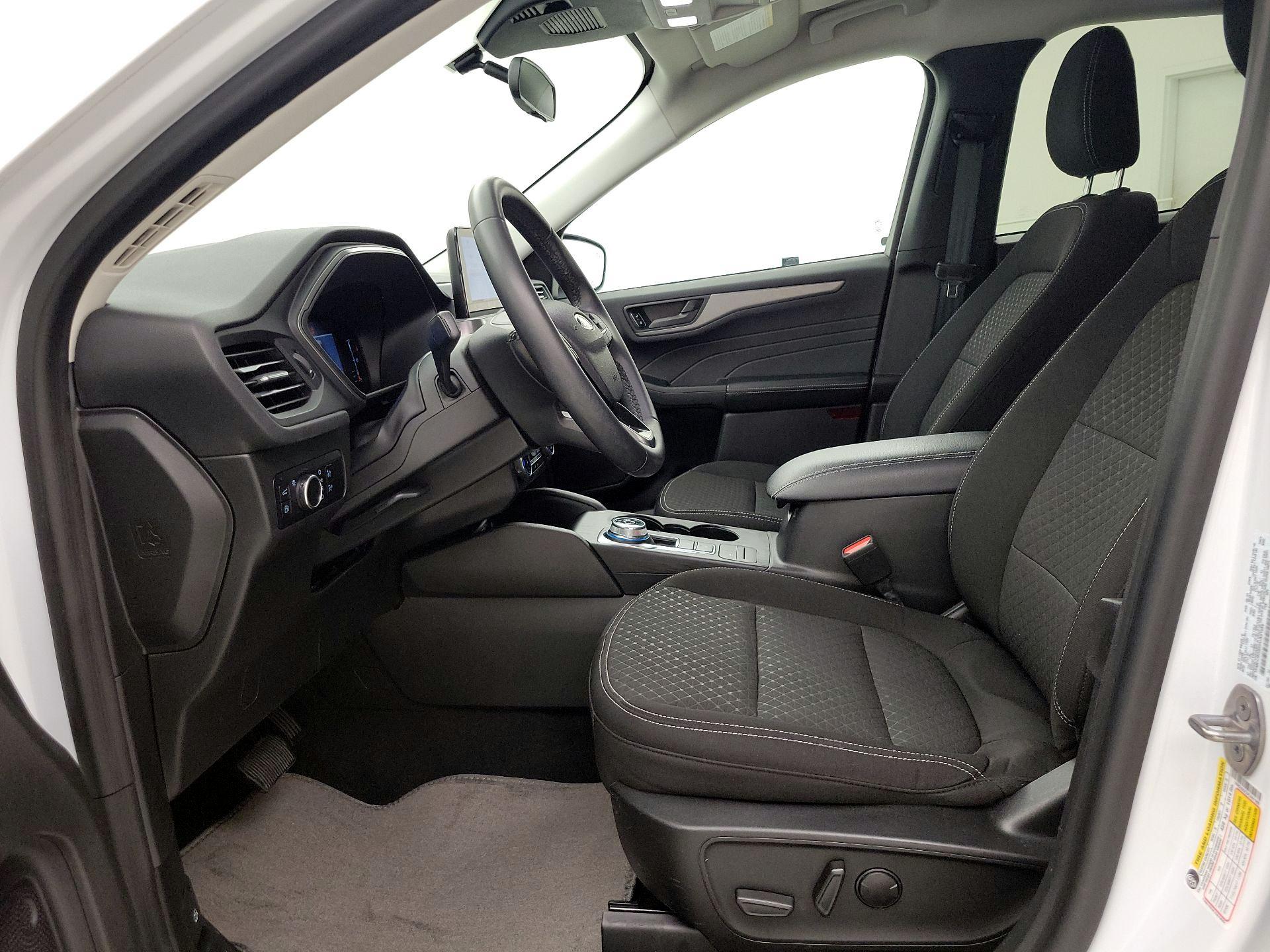 Thumbnail: 2023 Ford Escape - 11