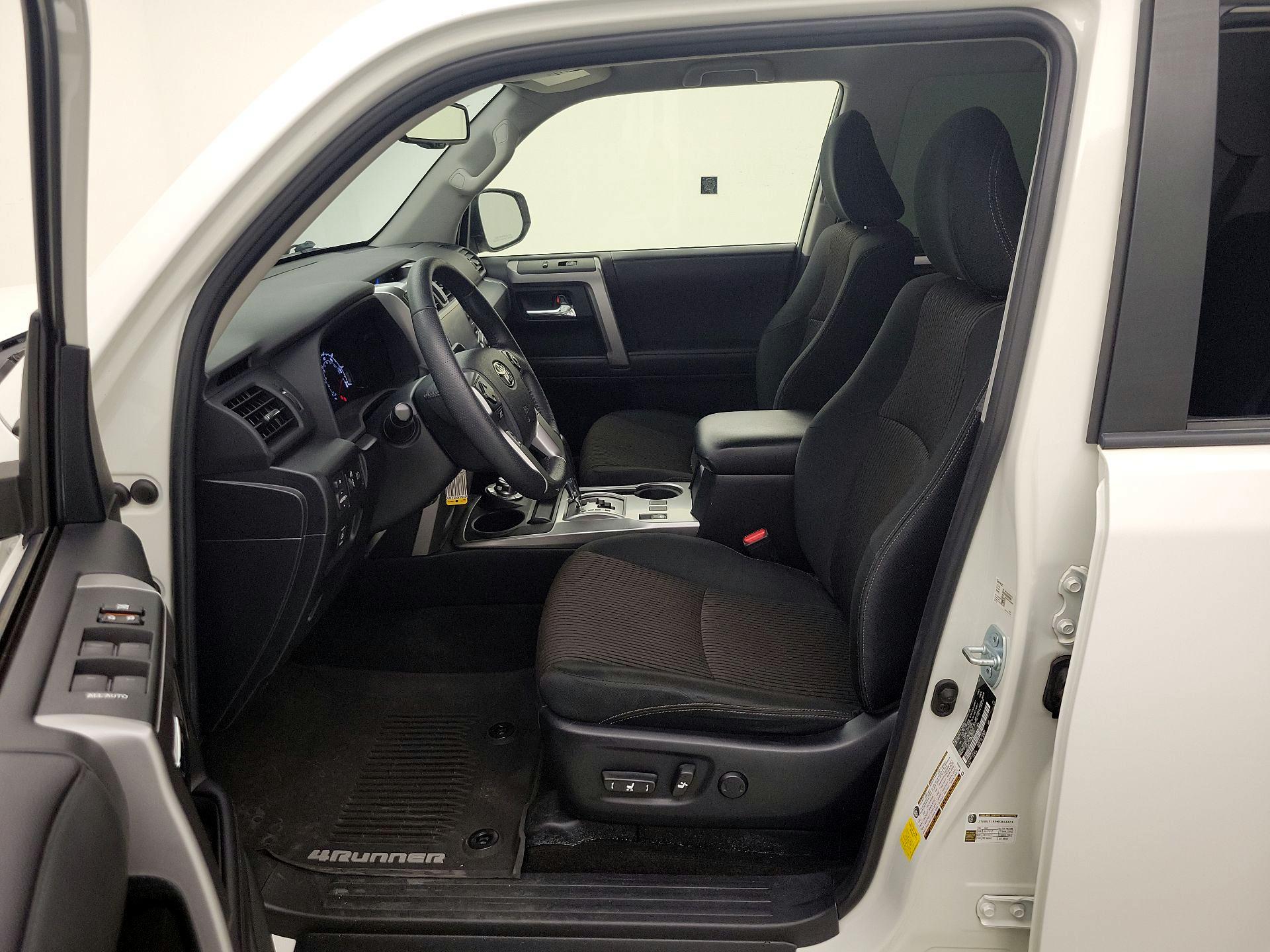 Thumbnail: 2021 Toyota 4Runner - 11