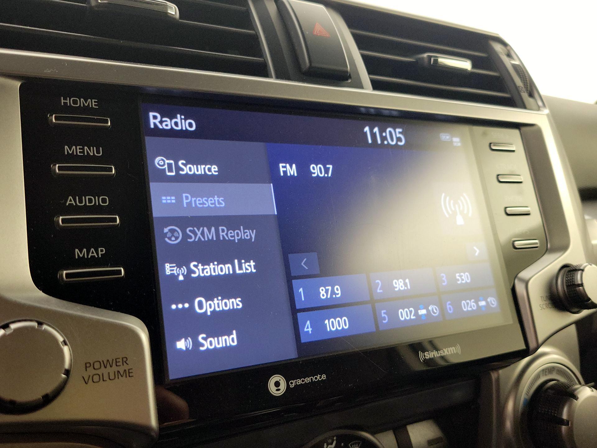 Thumbnail: 2021 Toyota 4Runner - 15