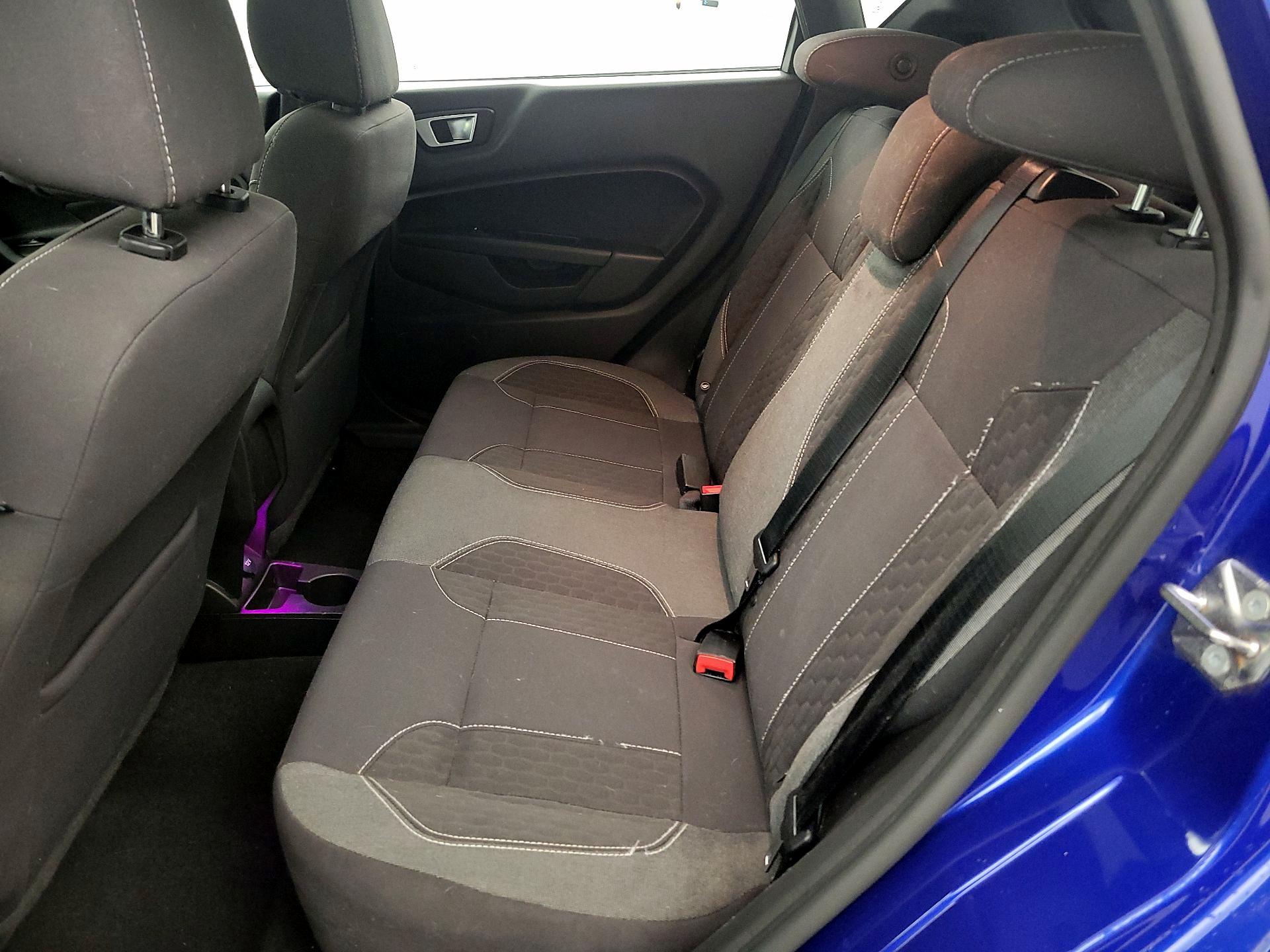 Thumbnail: 2015 Ford Fiesta - 19