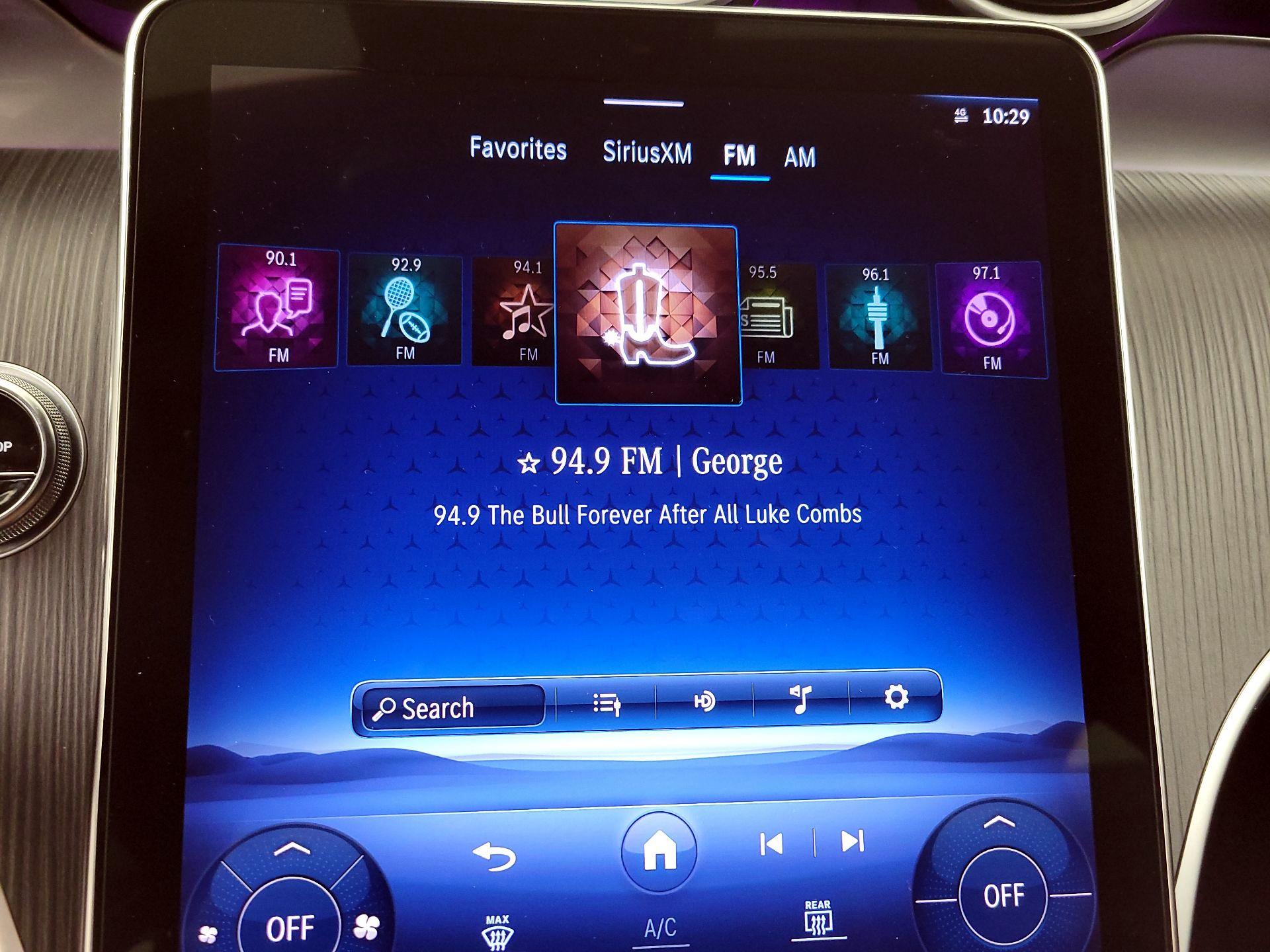 Thumbnail: 2024 Mercedes-Benz GLC - 15