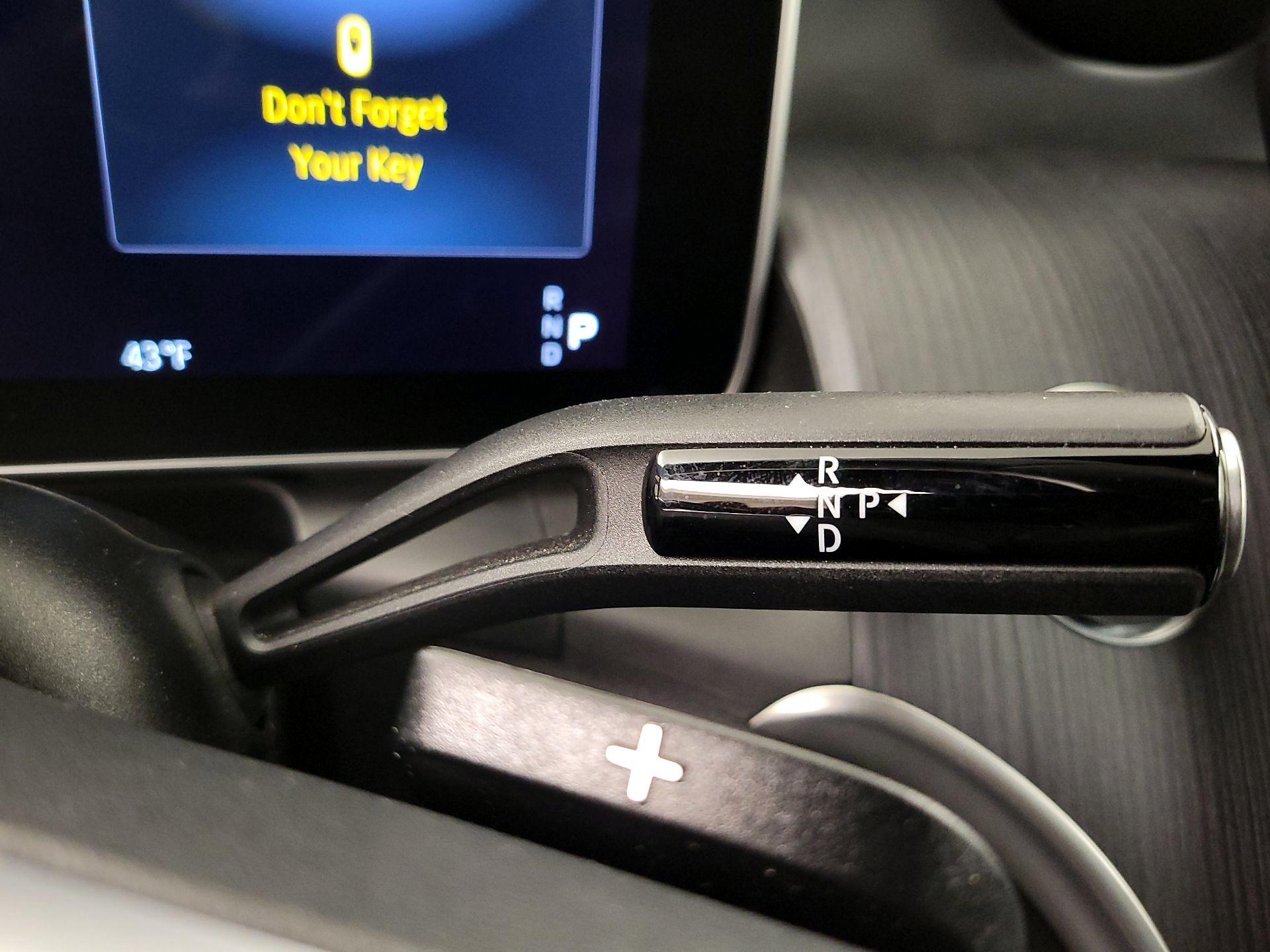 Thumbnail: 2024 Mercedes-Benz GLC - 17