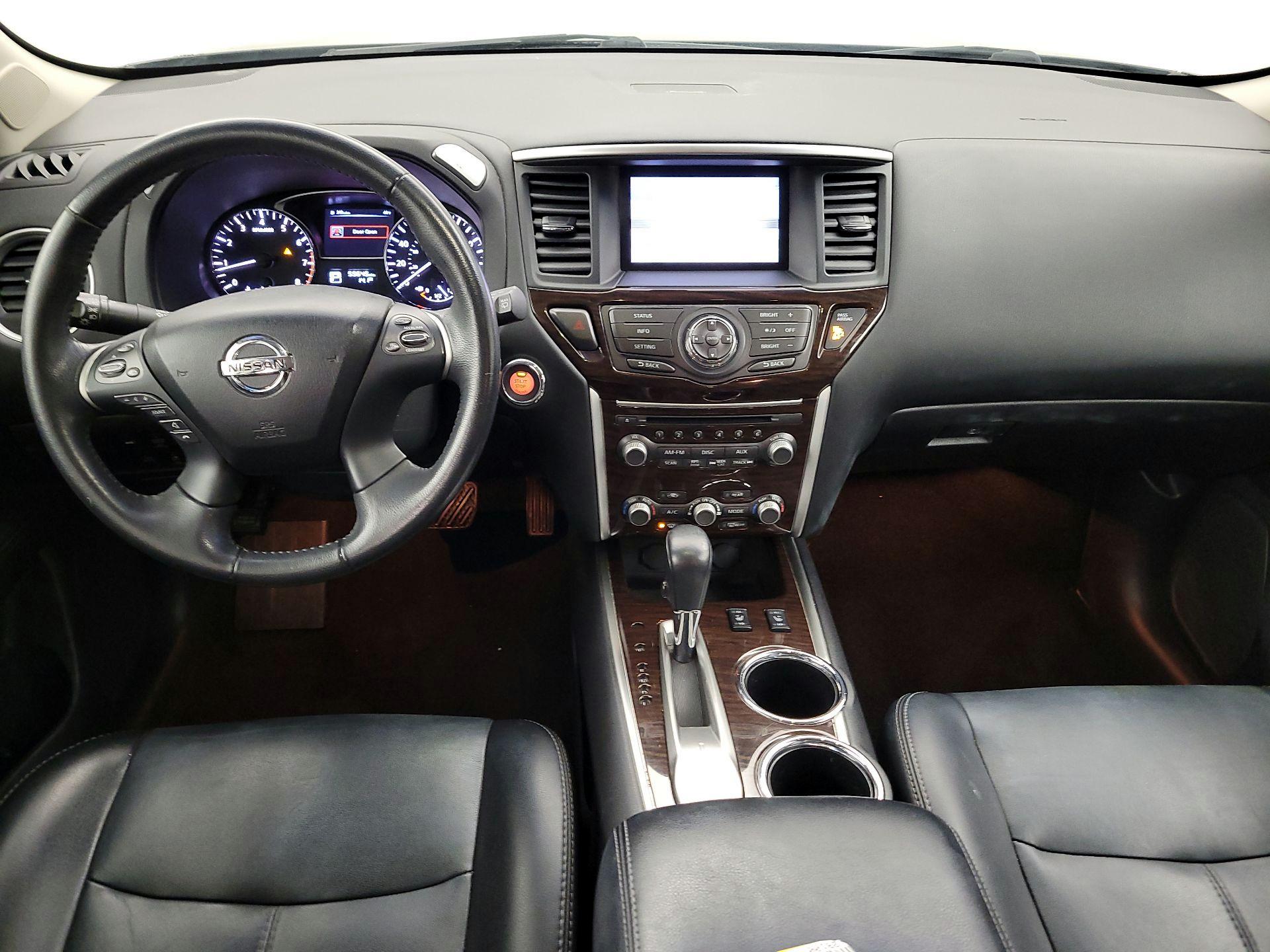Thumbnail: 2014 Nissan Pathfinder - 9