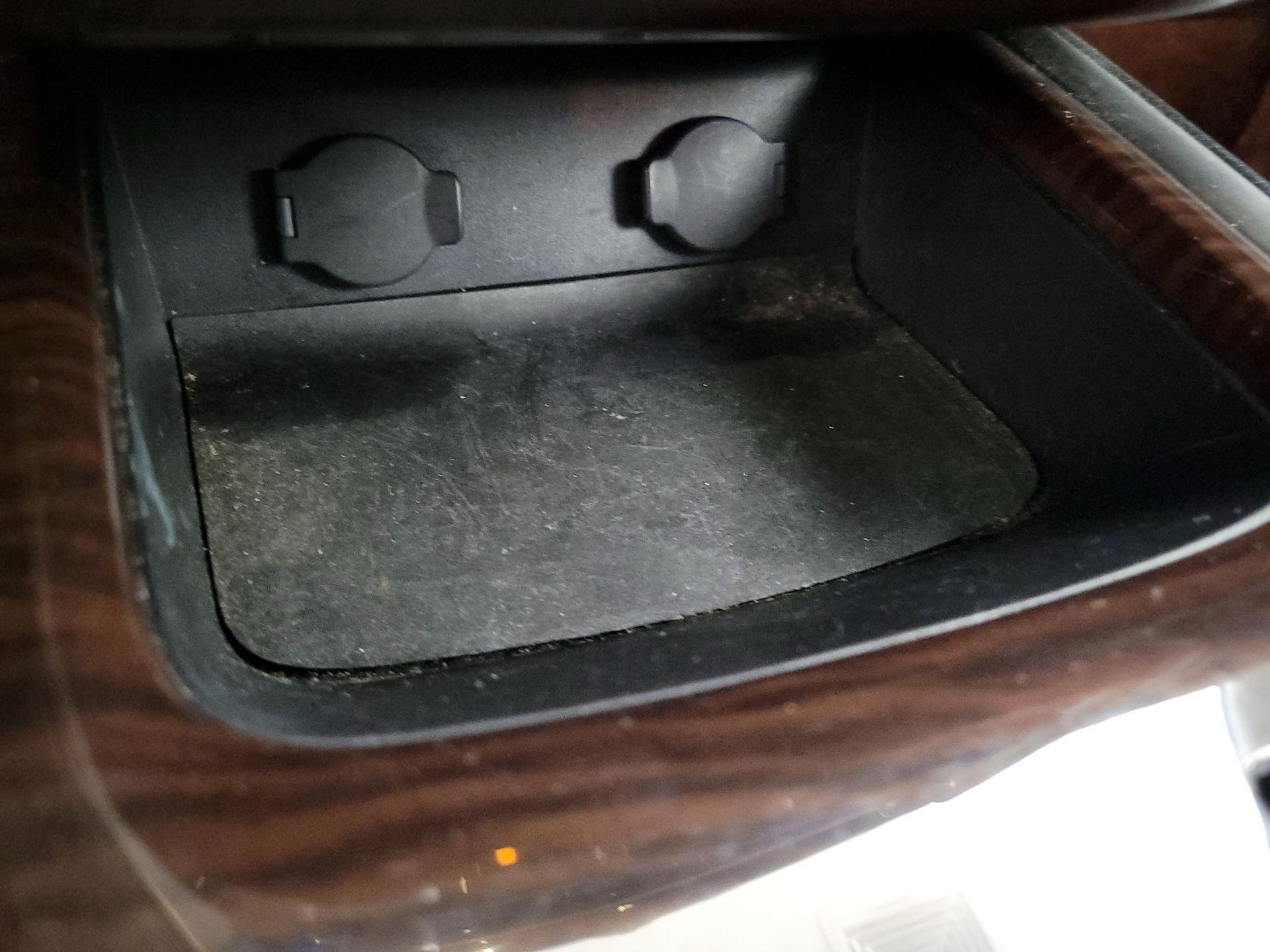 Thumbnail: 2014 Nissan Pathfinder - 18