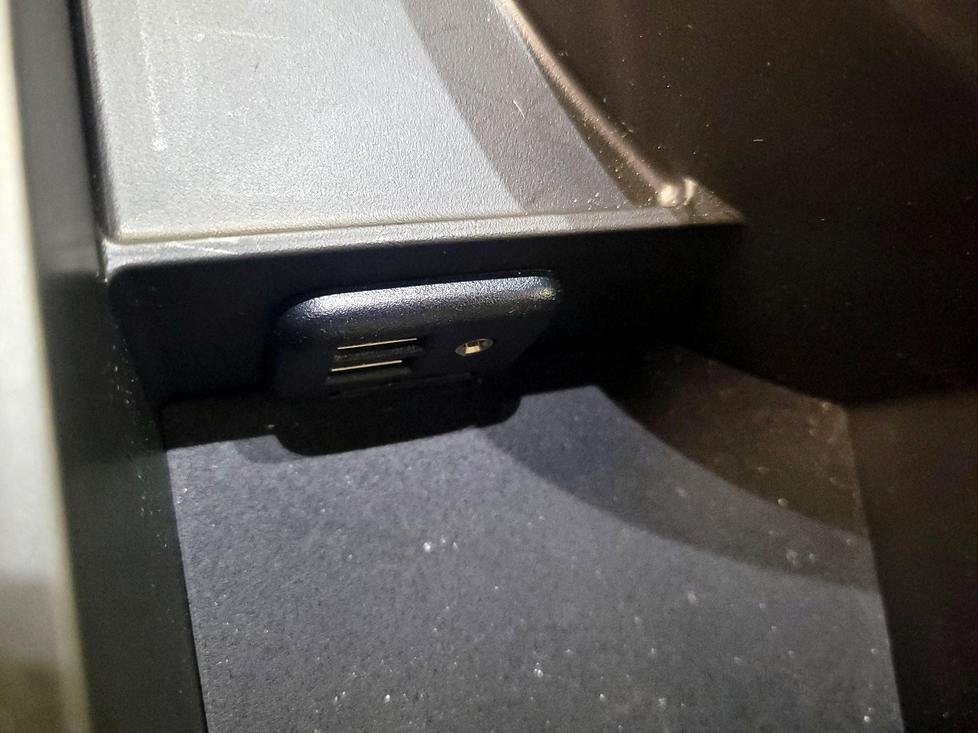 Thumbnail: 2024 Chevrolet Camaro - 19