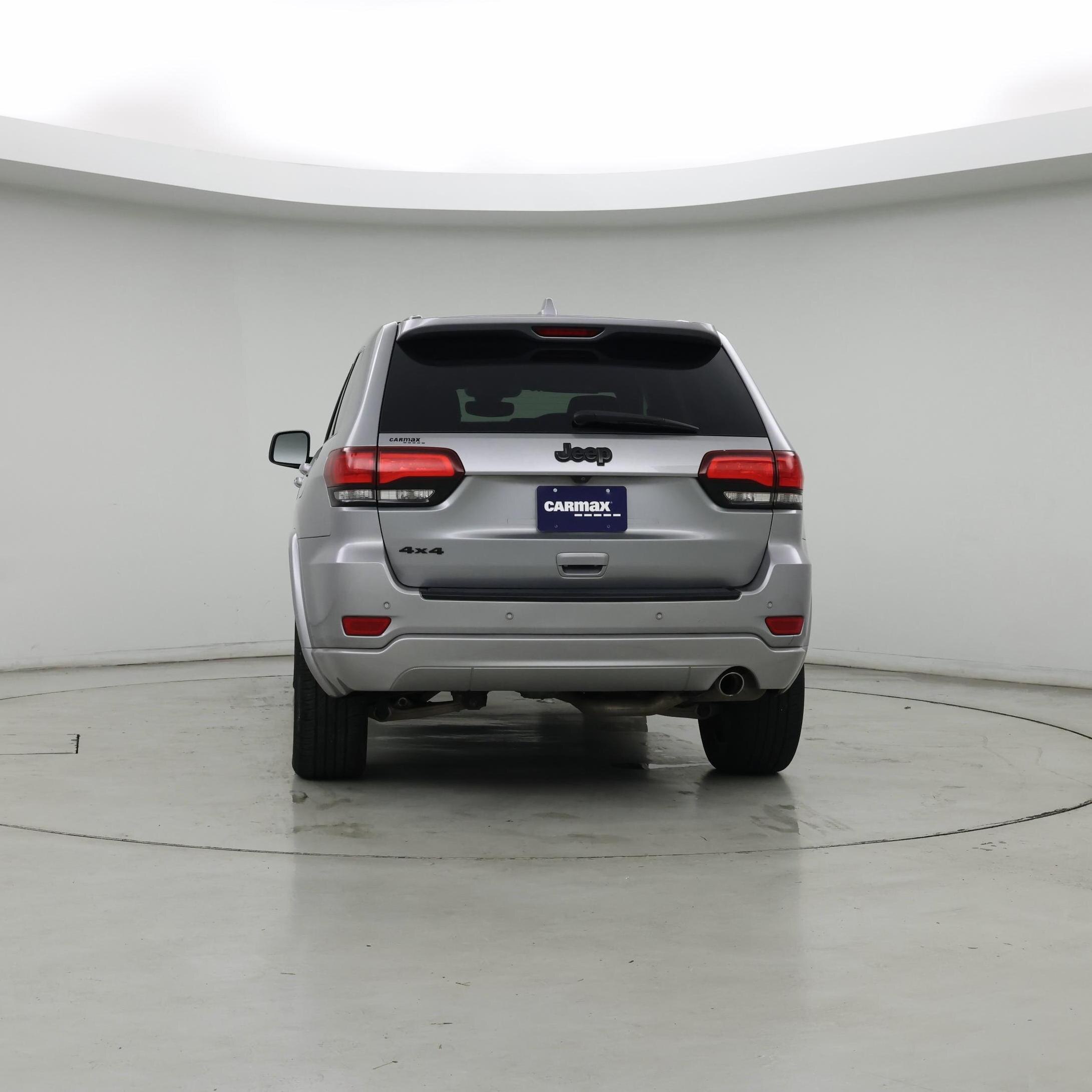 Thumbnail: 2018 Jeep Grand Cherokee - 6