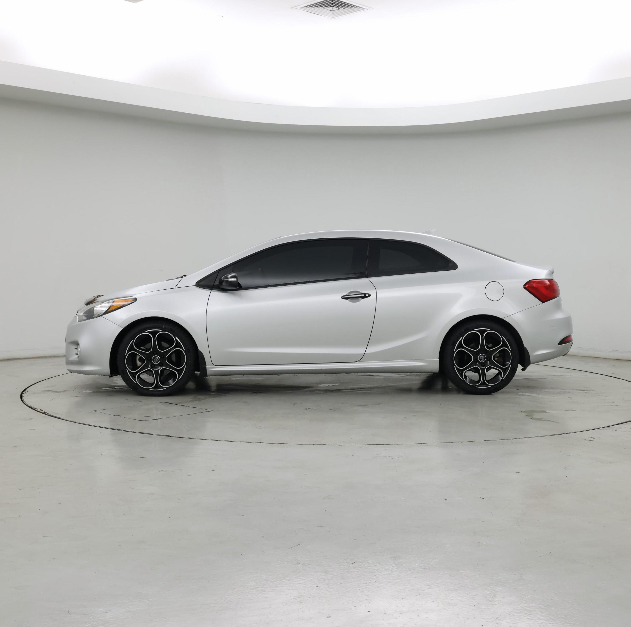 Thumbnail: 2016 Kia Forte - 3