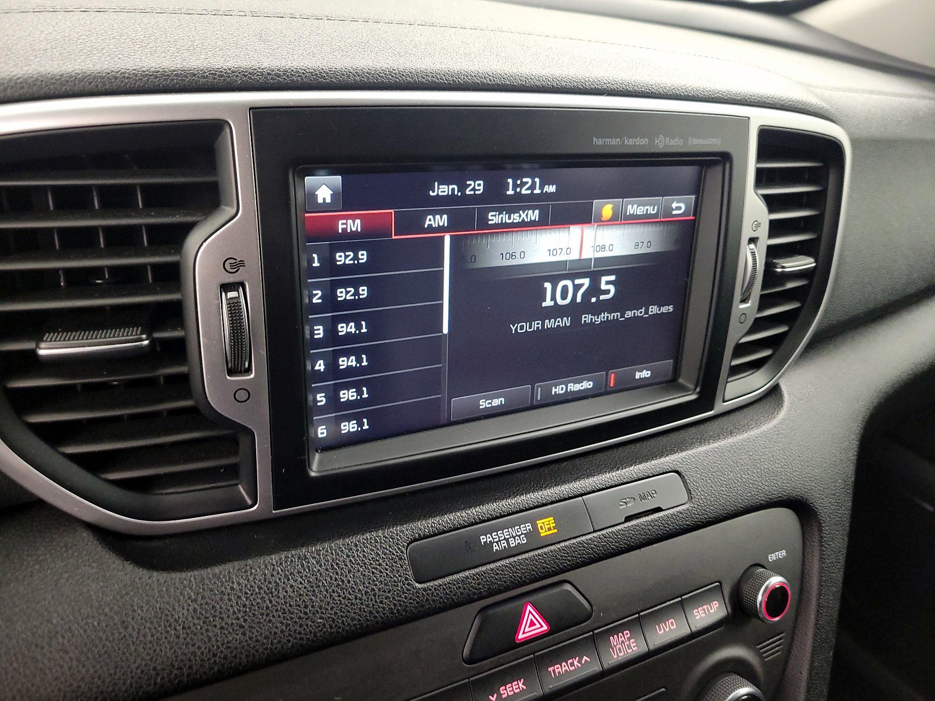 Thumbnail: 2017 Kia Sportage - 16