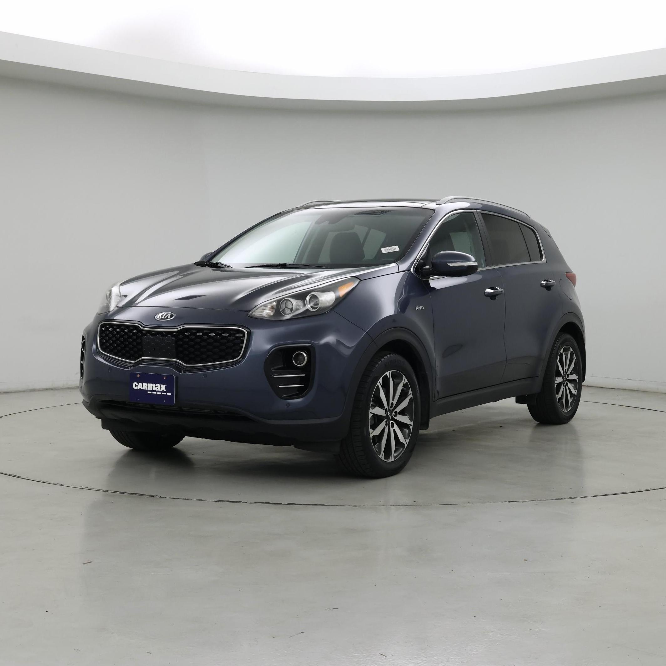 Thumbnail: 2017 Kia Sportage - 4