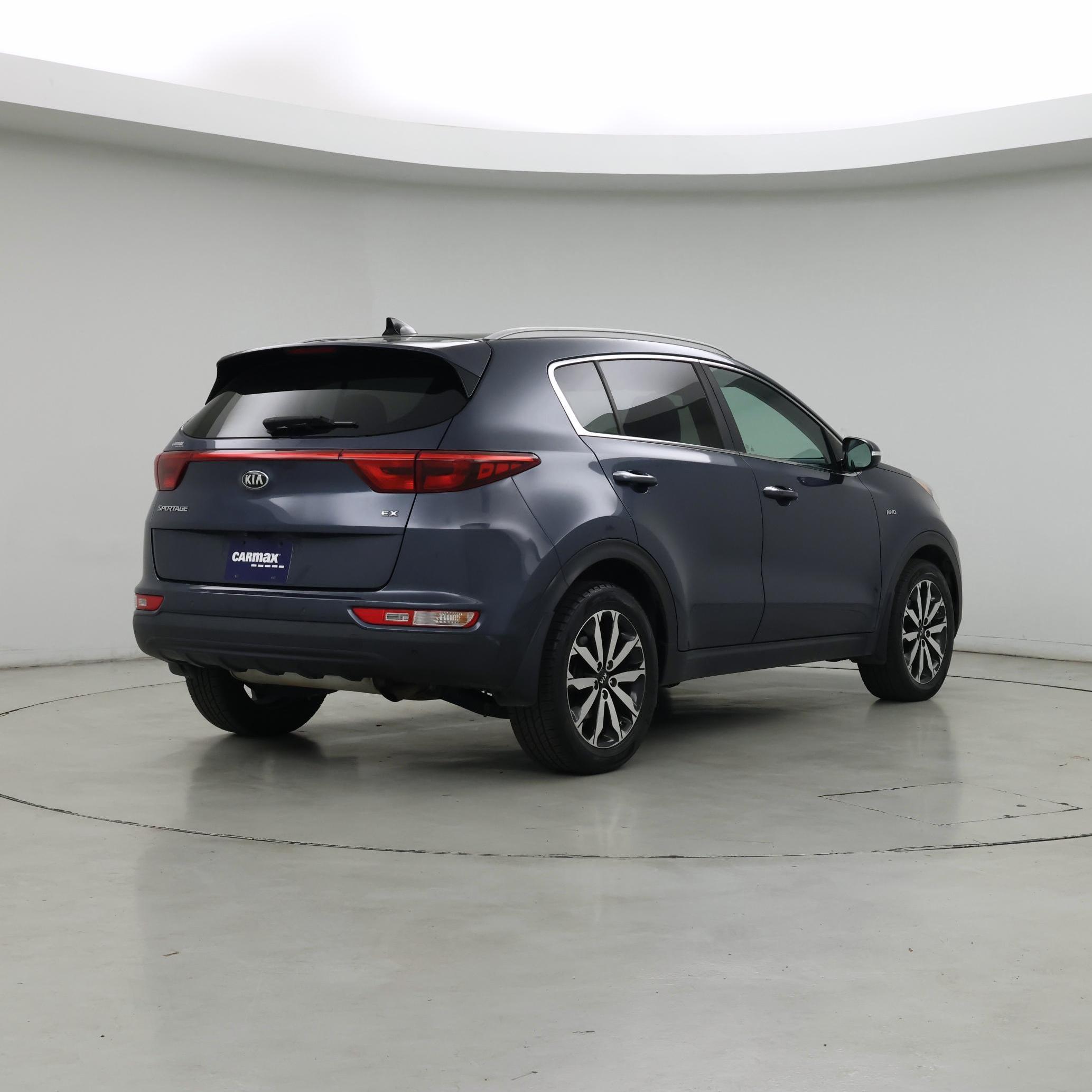 Thumbnail: 2017 Kia Sportage - 8