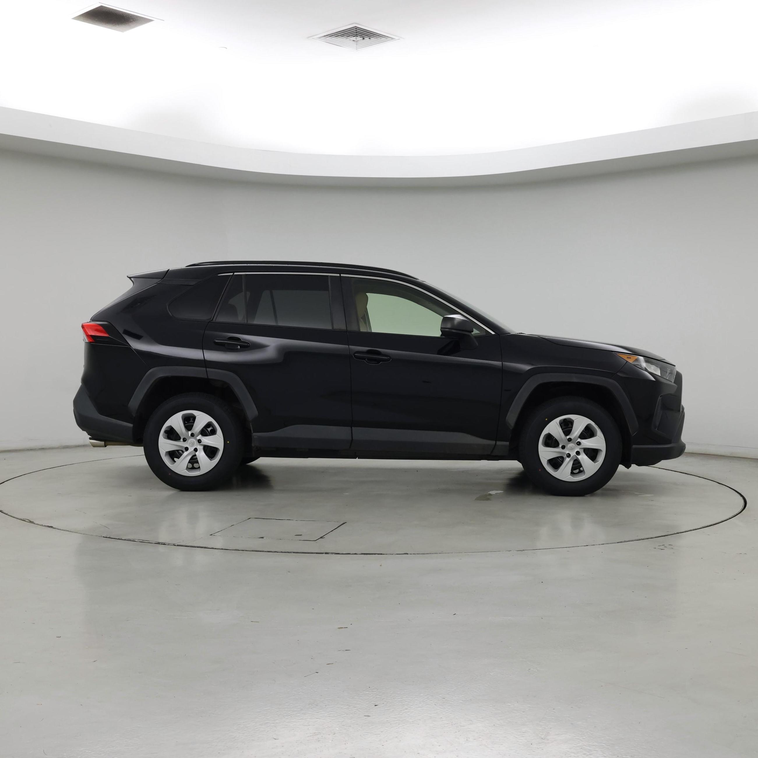 Thumbnail: 2019 Toyota RAV4 - 7