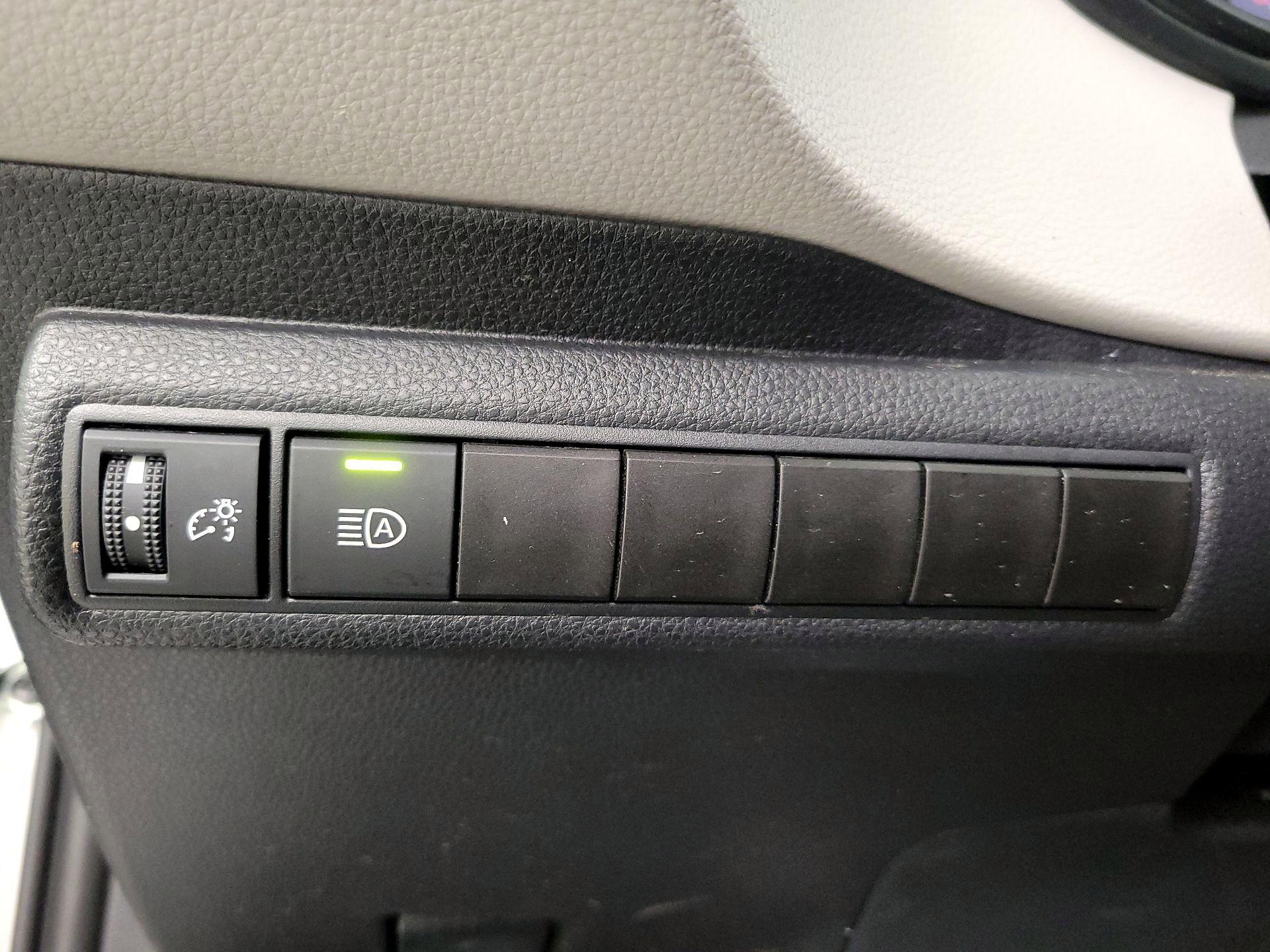 Thumbnail: 2024 Toyota Corolla - 13