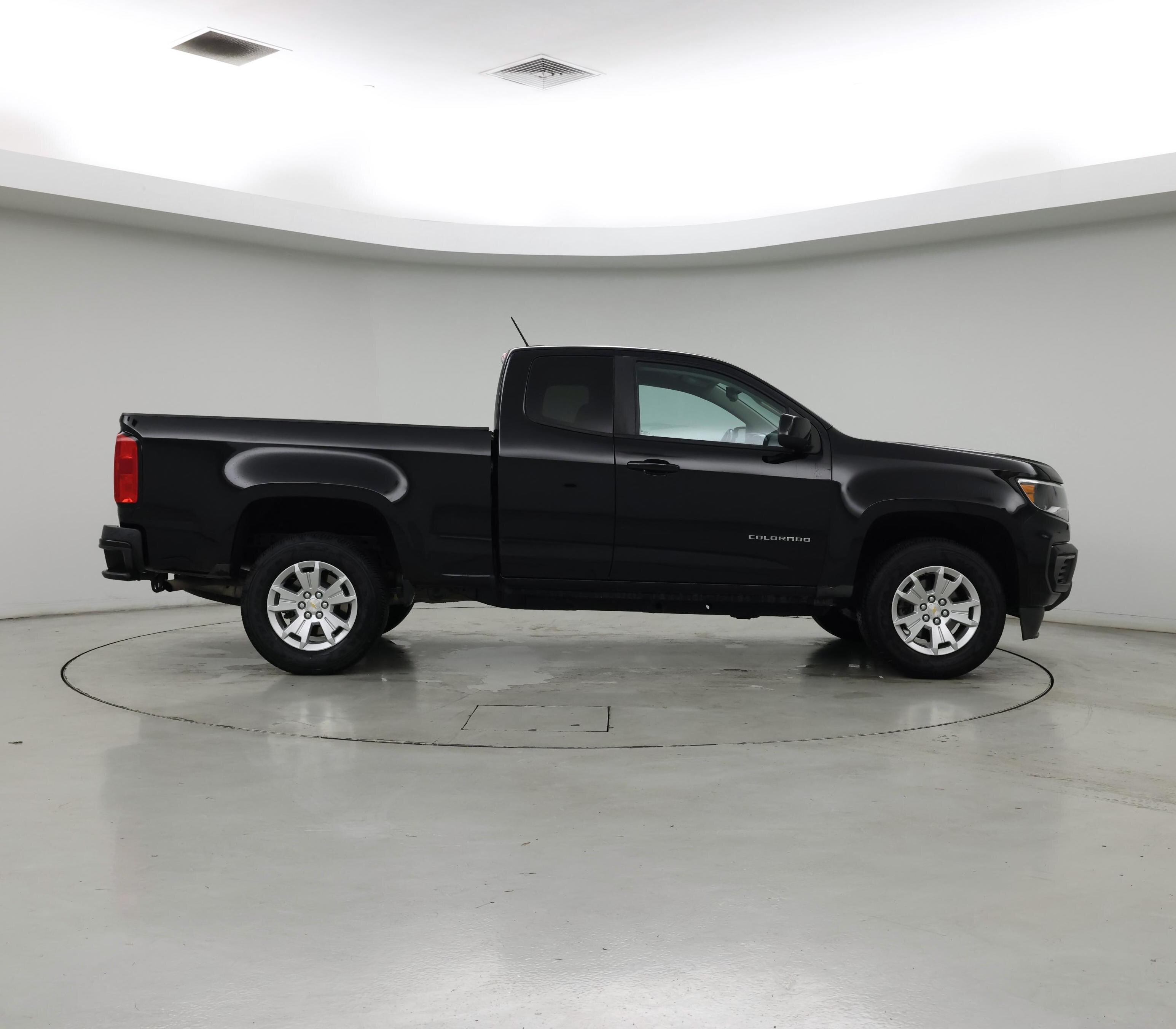 Thumbnail: 2021 Chevrolet Colorado - 7