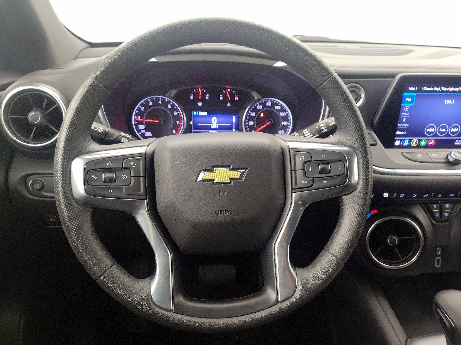 Thumbnail: 2022 Chevrolet Blazer - 10