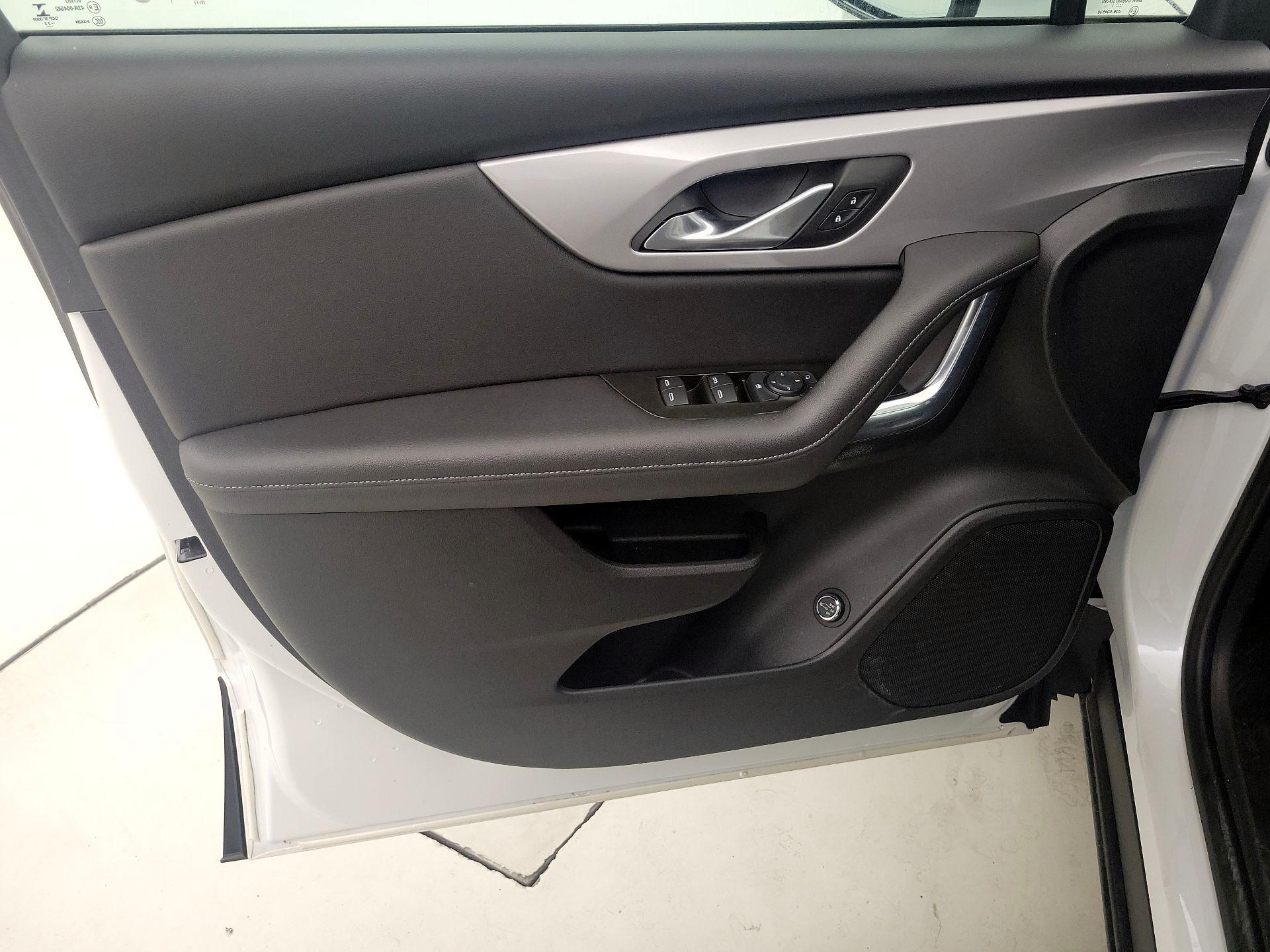 Thumbnail: 2022 Chevrolet Blazer - 12