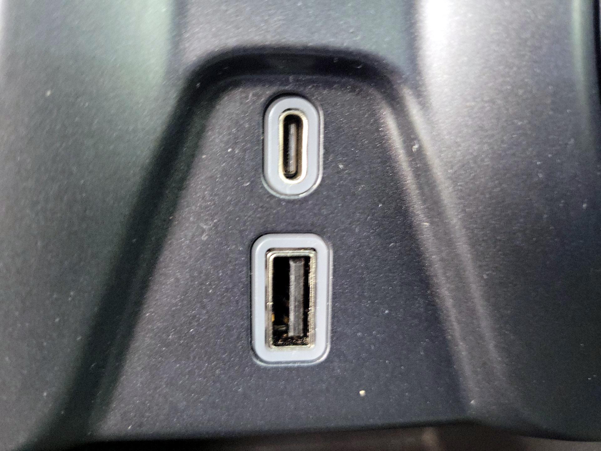 Thumbnail: 2022 Chevrolet Blazer - 18