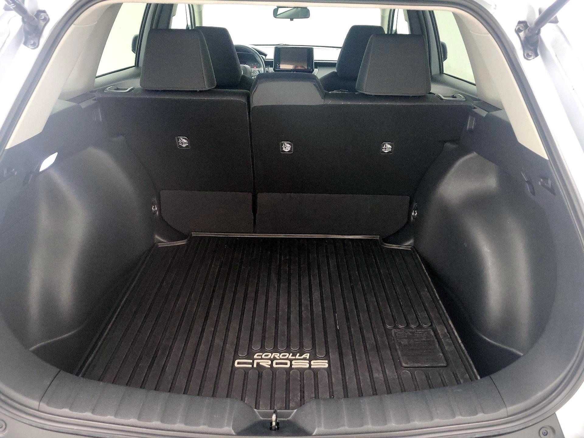 Thumbnail: 2023 Toyota Corolla Cross - 19