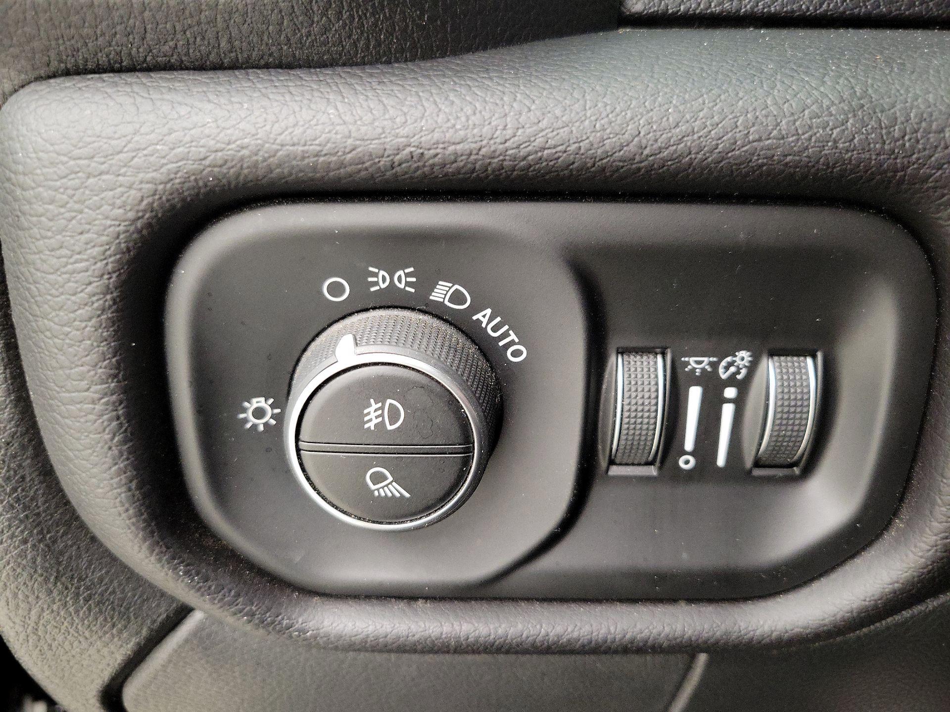 Thumbnail: 2021 RAM 2500 - 13