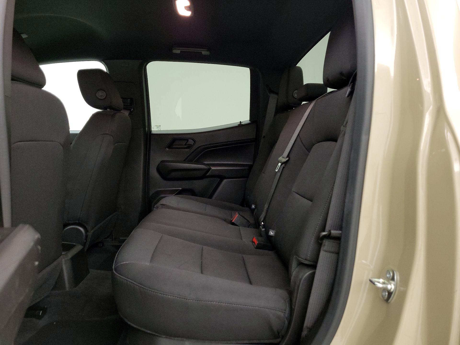 Thumbnail: 2023 Chevrolet Colorado - 19