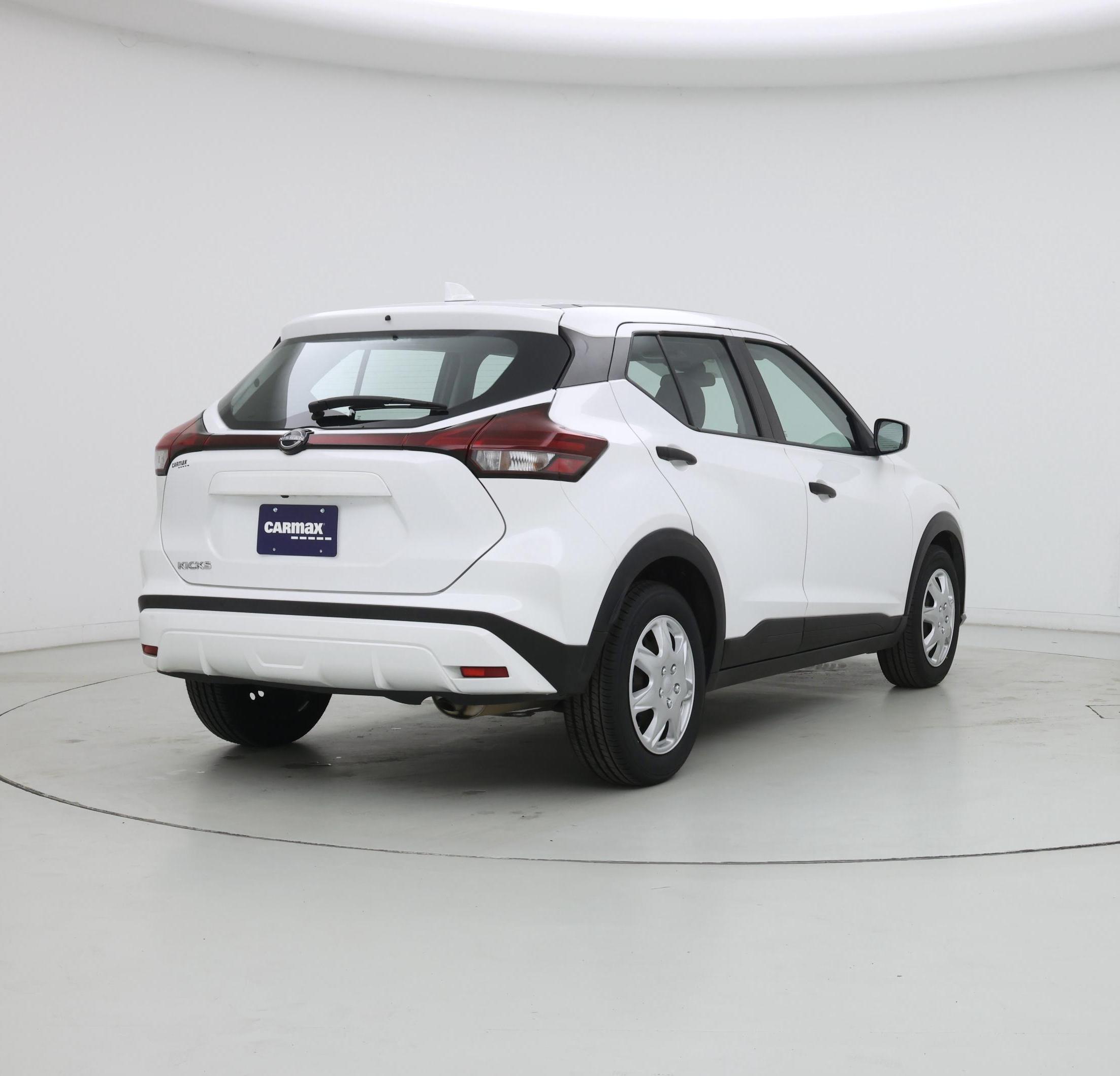 Thumbnail: 2022 Nissan Kicks - 8