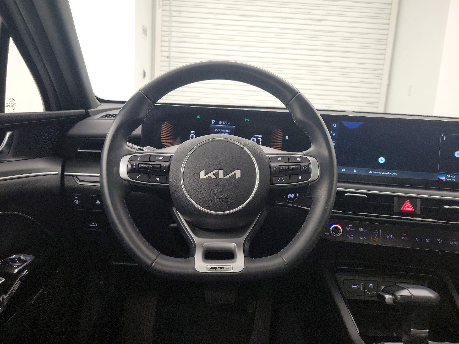 Thumbnail: 2025 Kia K5 - 10
