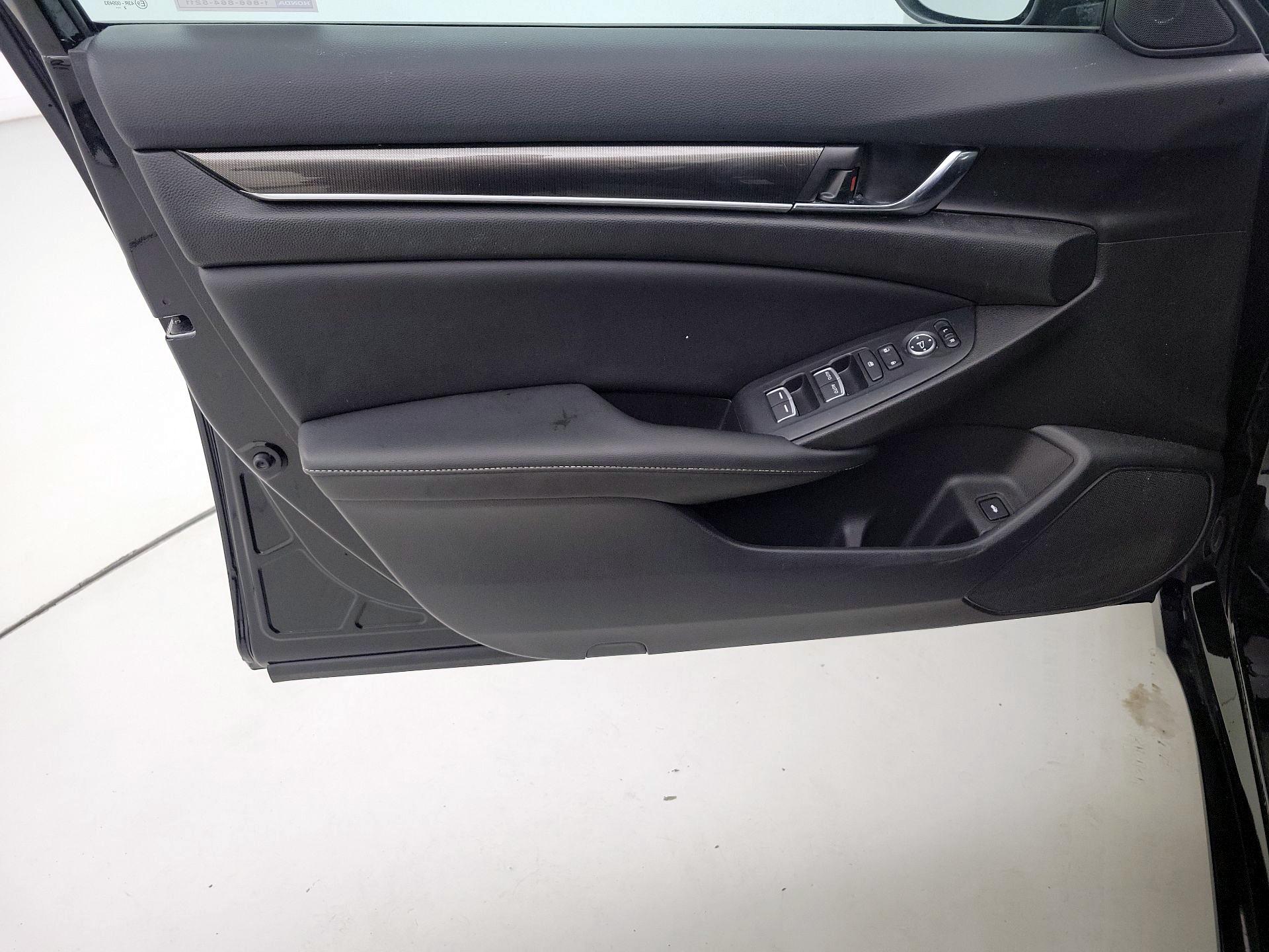 Thumbnail: 2022 Honda Accord - 12