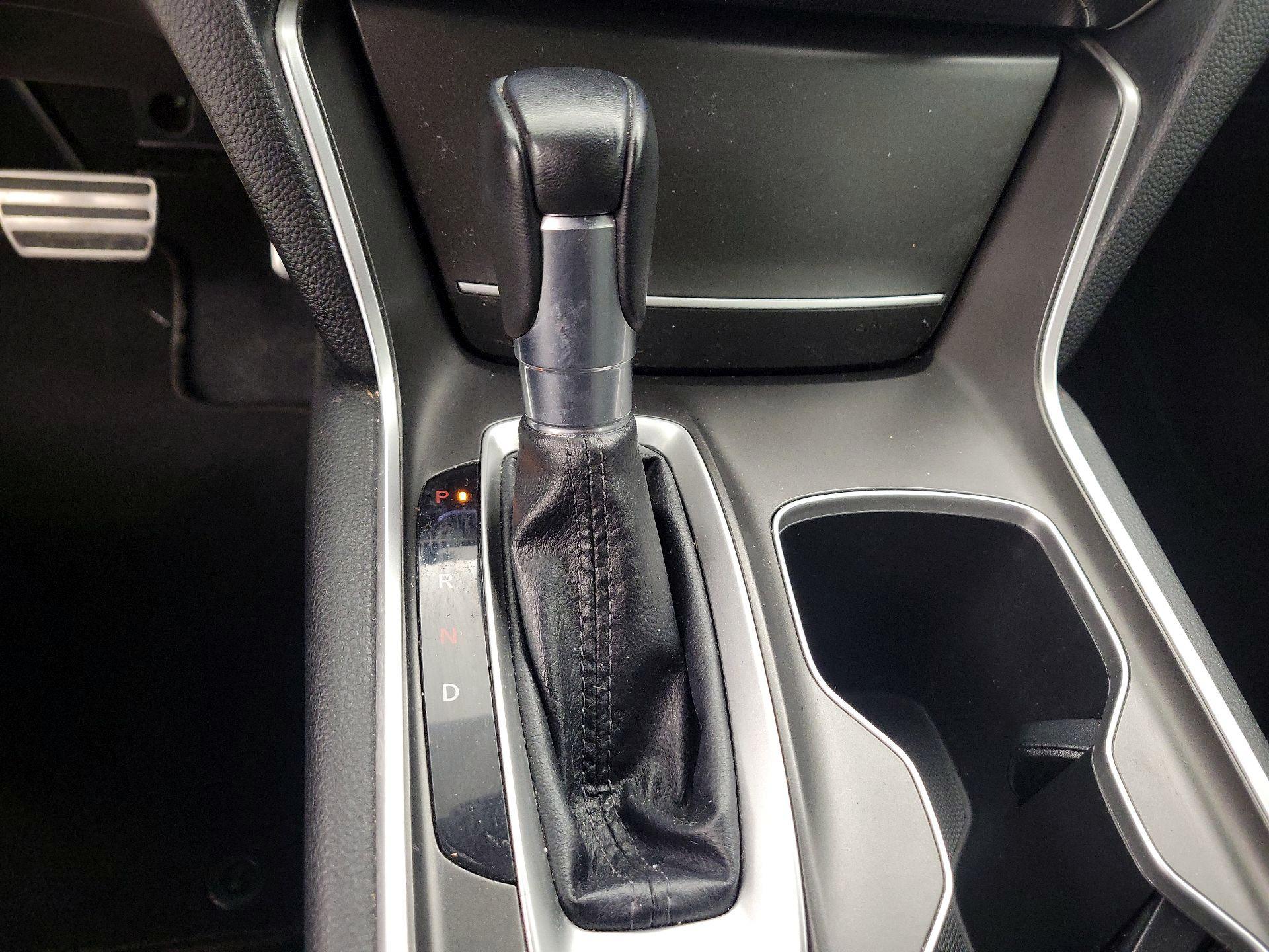 Thumbnail: 2022 Honda Accord - 17