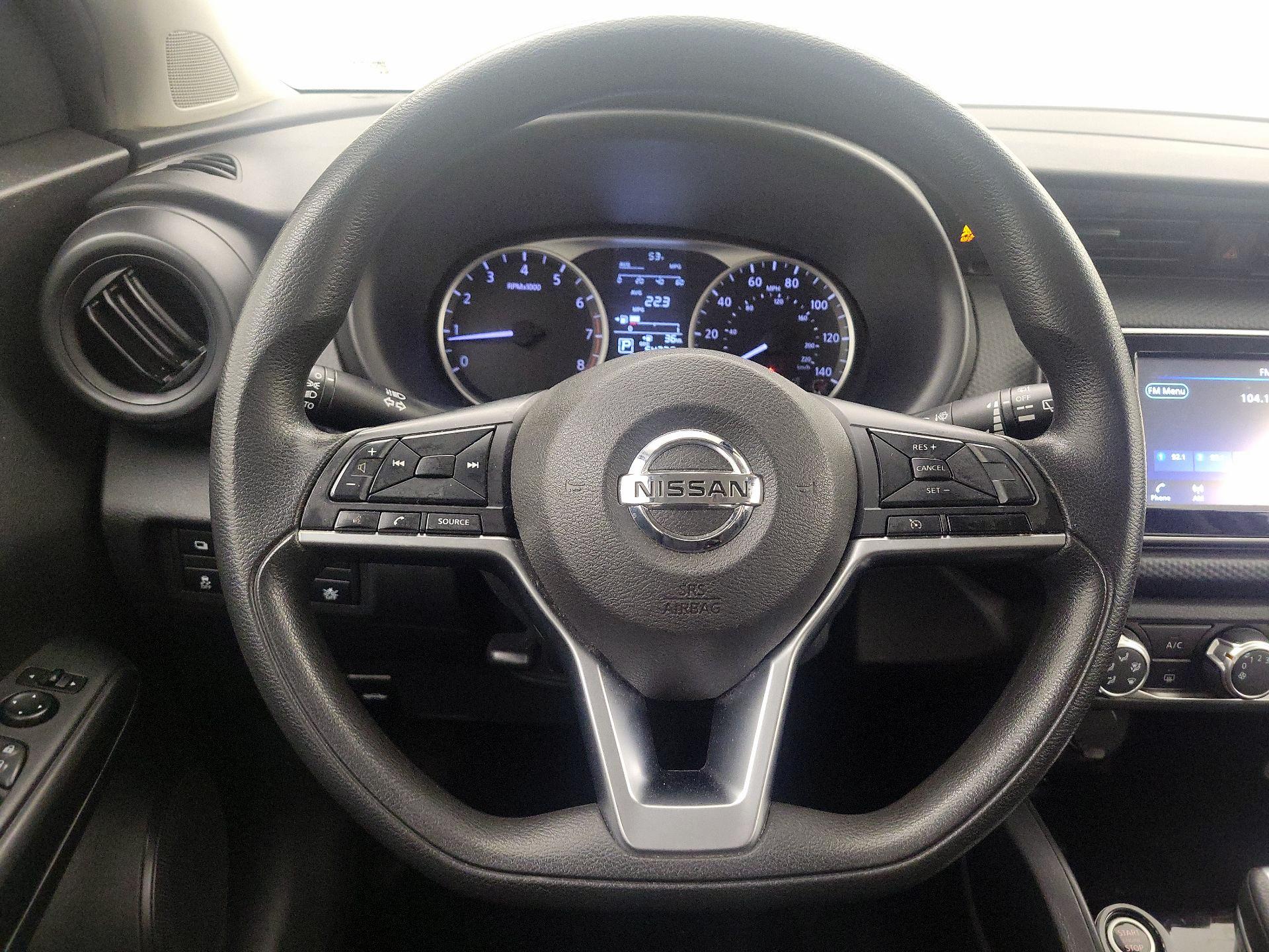 Thumbnail: 2021 Nissan Kicks - 10