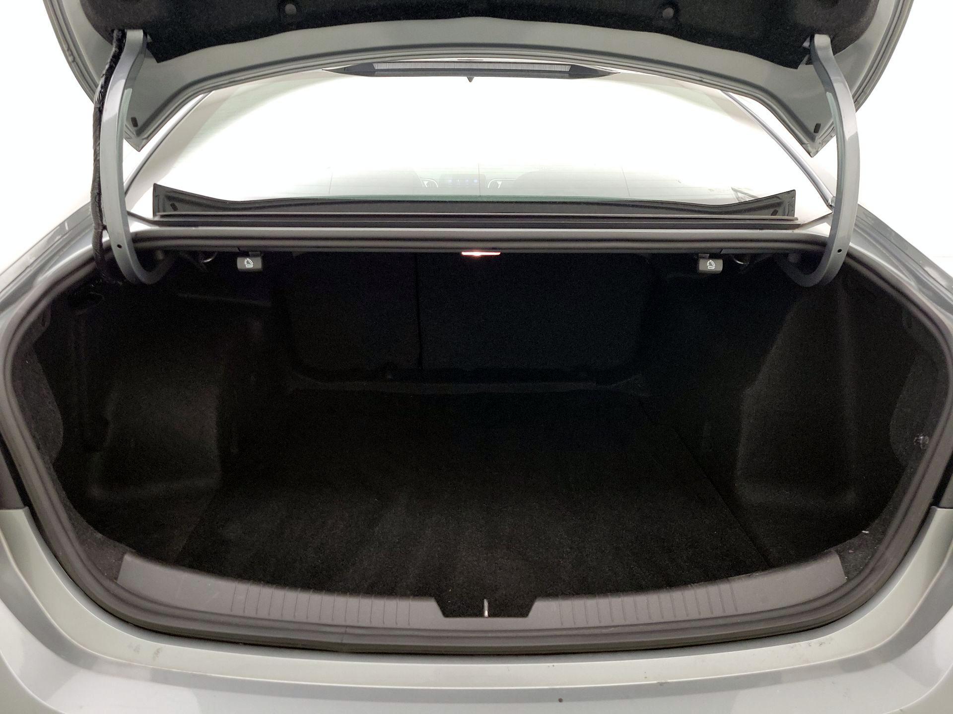 Thumbnail: 2024 Chevrolet Malibu - 20