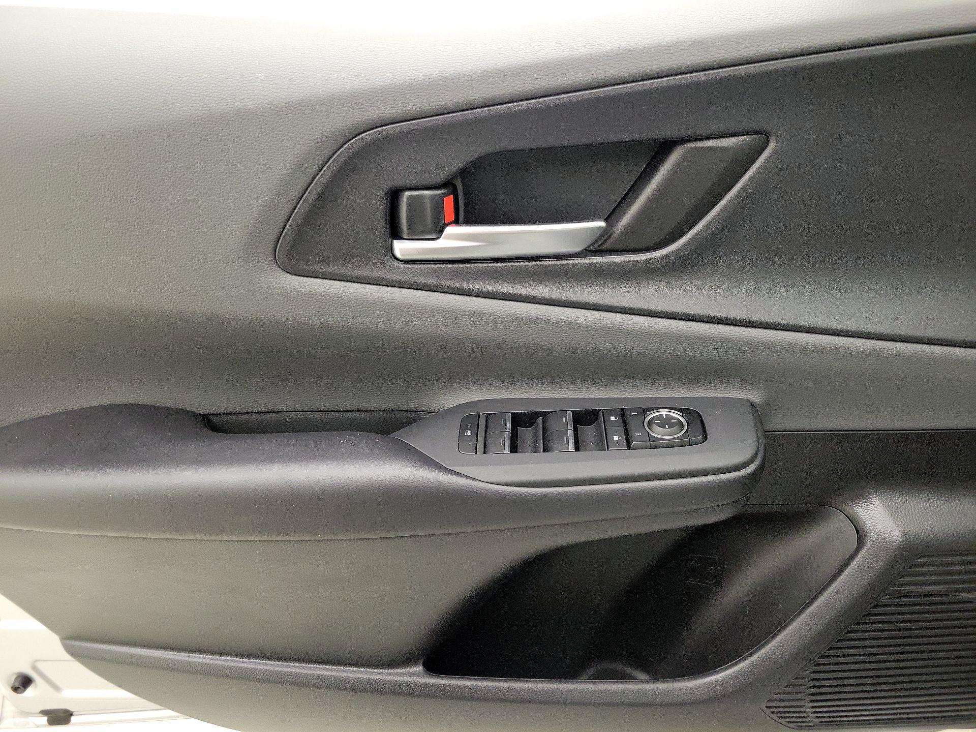 Thumbnail: 2024 Toyota Prius - 12