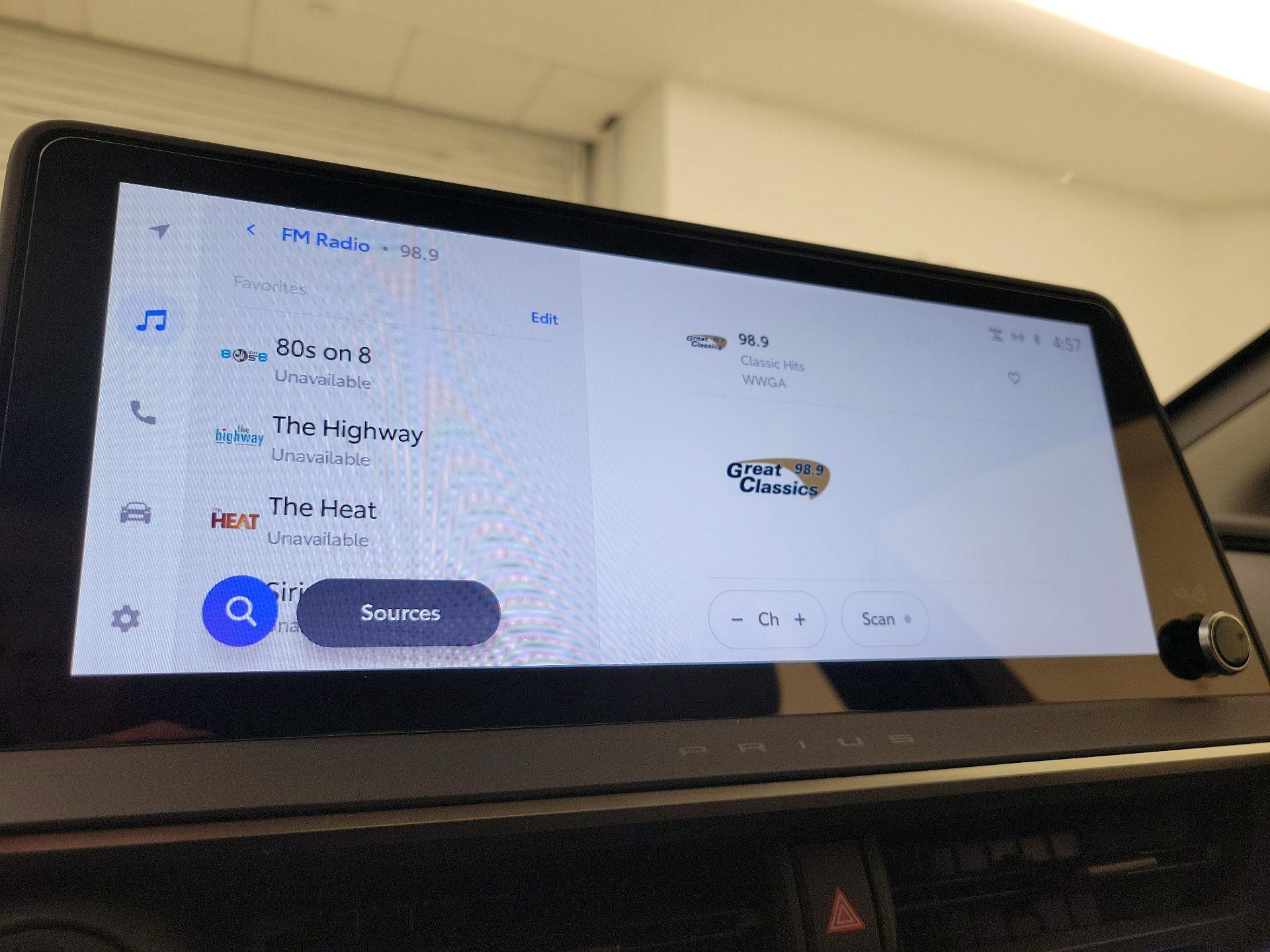 Thumbnail: 2024 Toyota Prius - 15