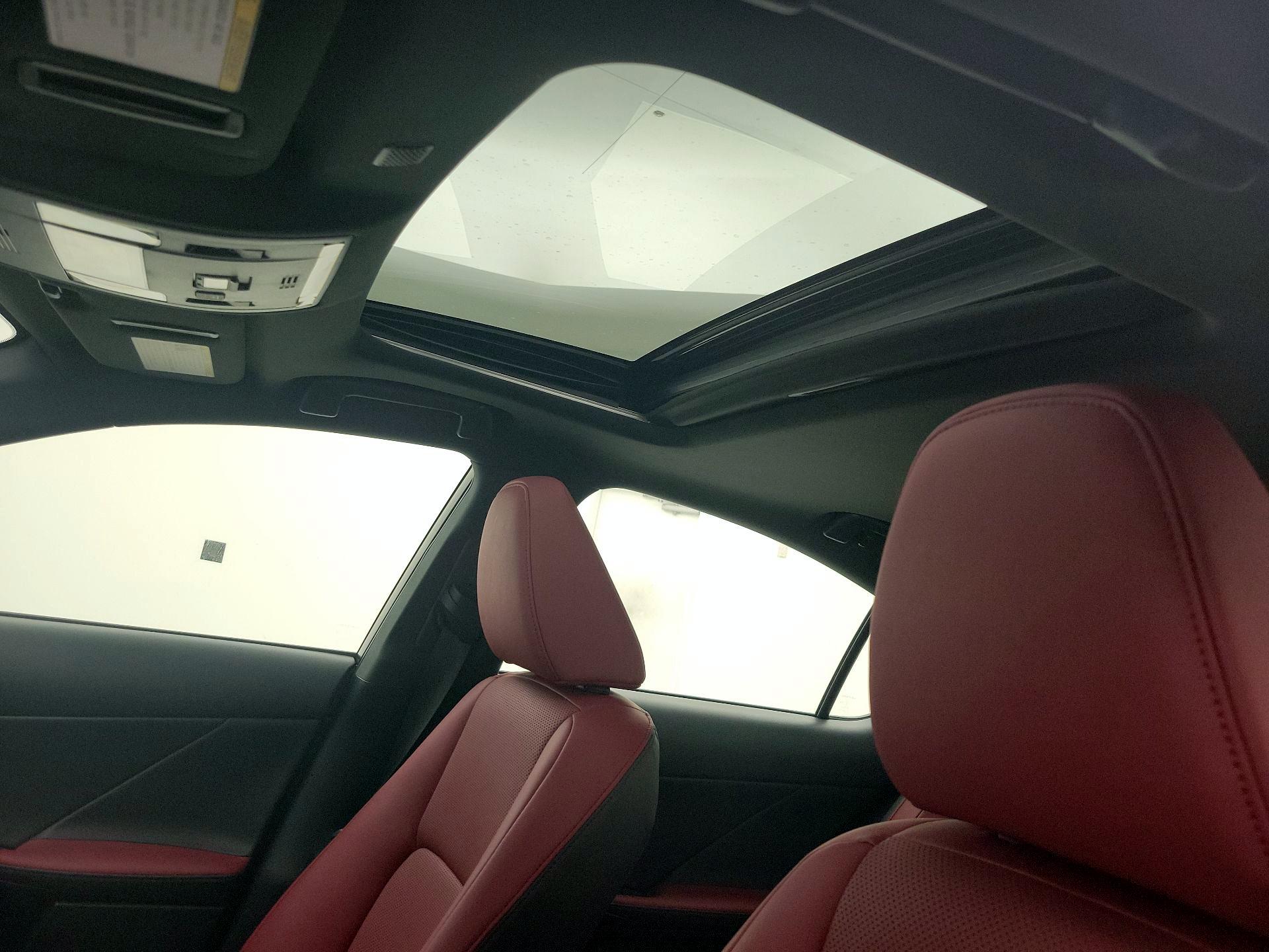 Thumbnail: 2025 Lexus IS - 19