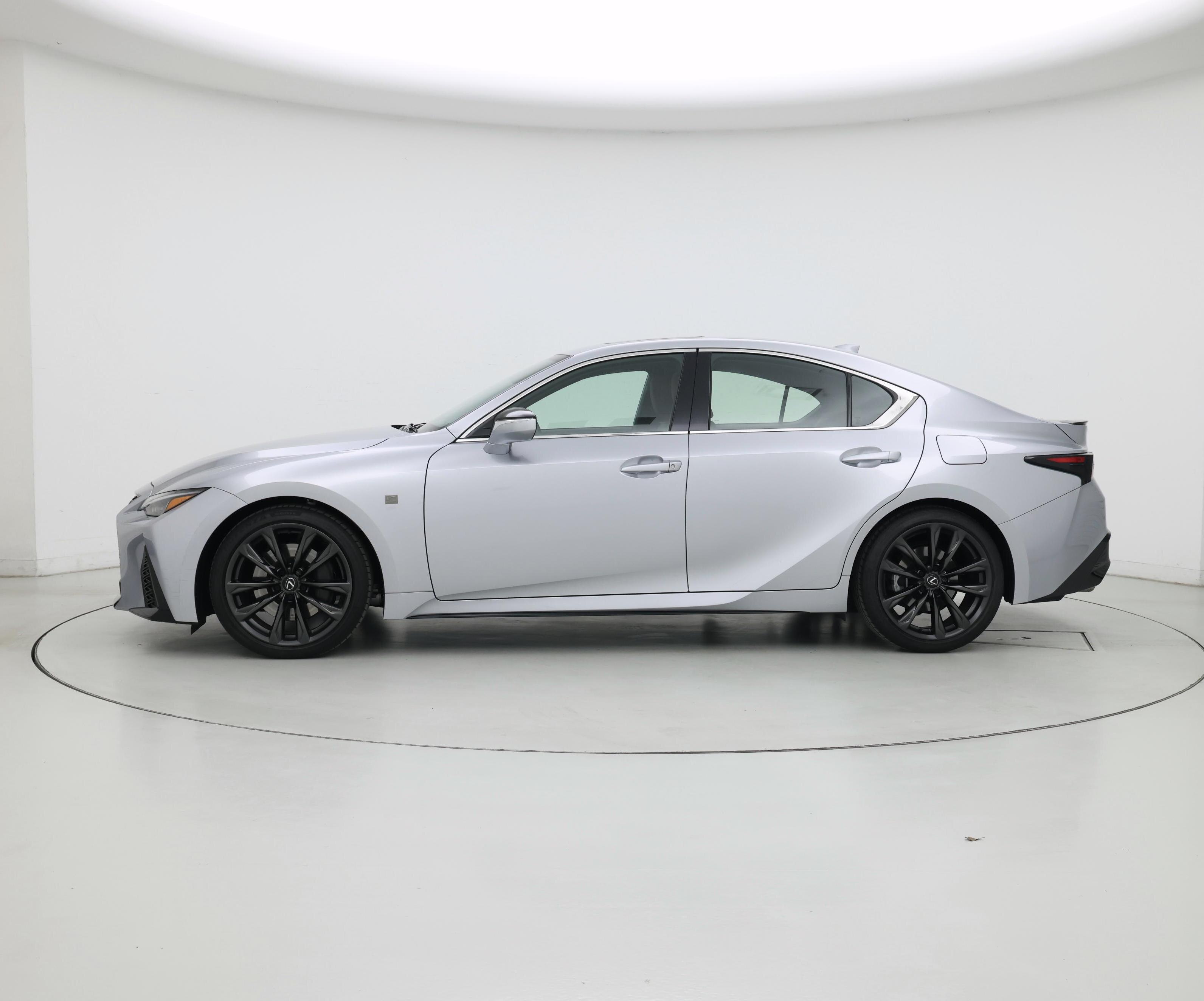 Thumbnail: 2025 Lexus IS - 3