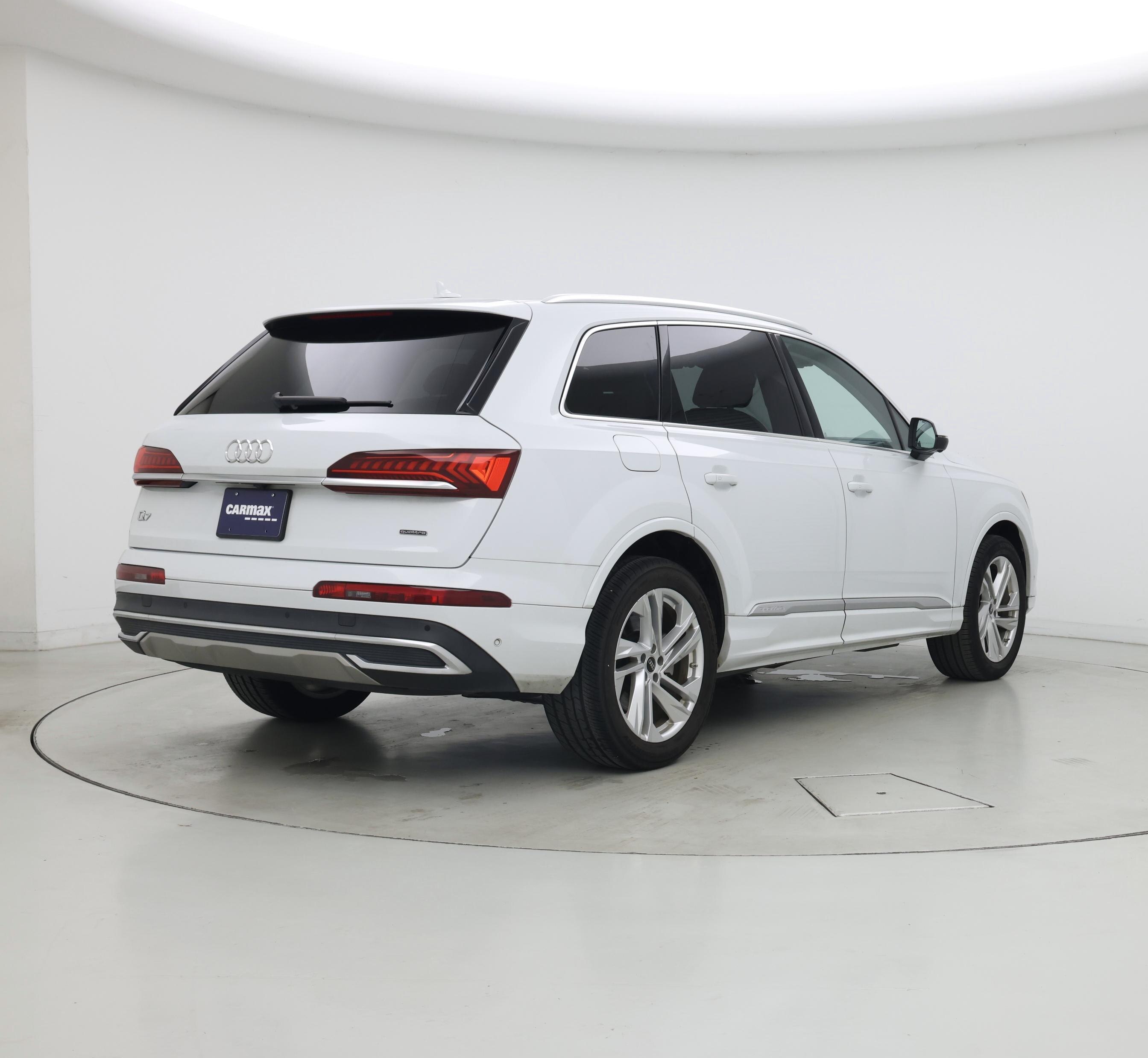 Thumbnail: 2023 Audi Q7 - 8