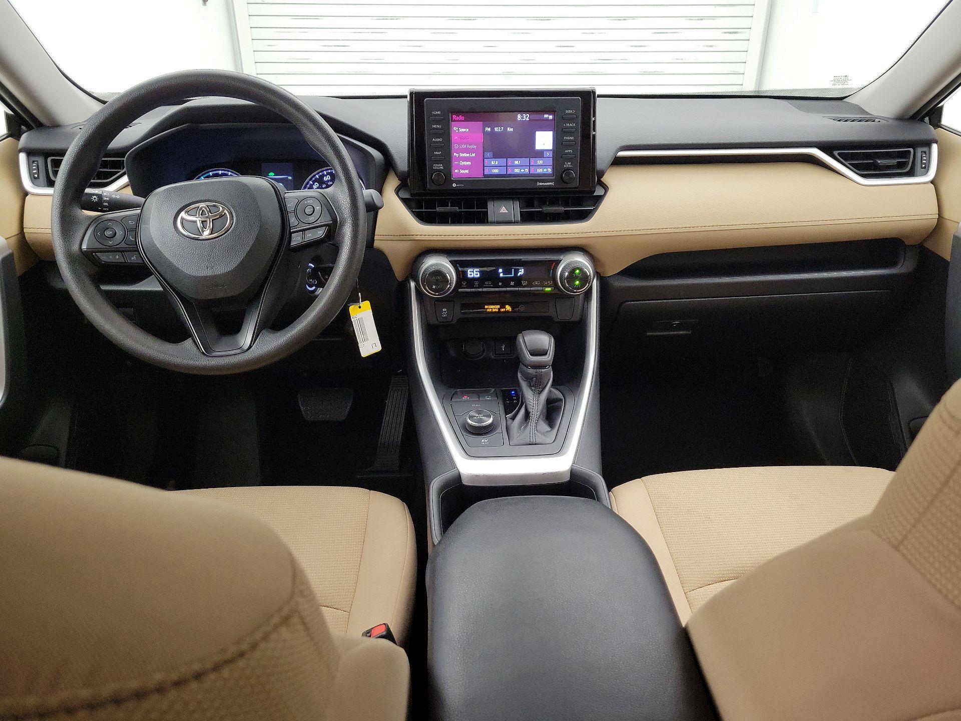 Thumbnail: 2022 Toyota RAV4 - 9