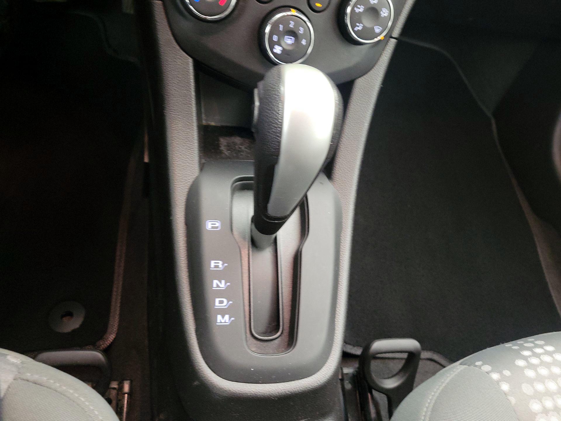 Thumbnail: 2020 Chevrolet Sonic - 17