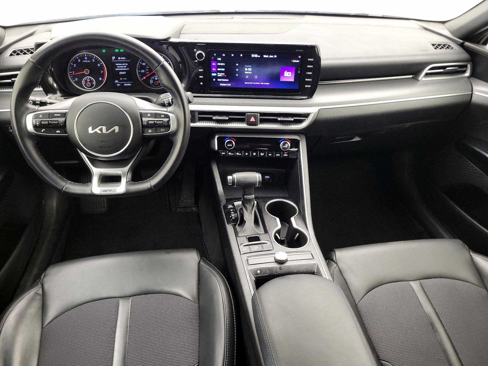 Thumbnail: 2023 Kia K5 - 9