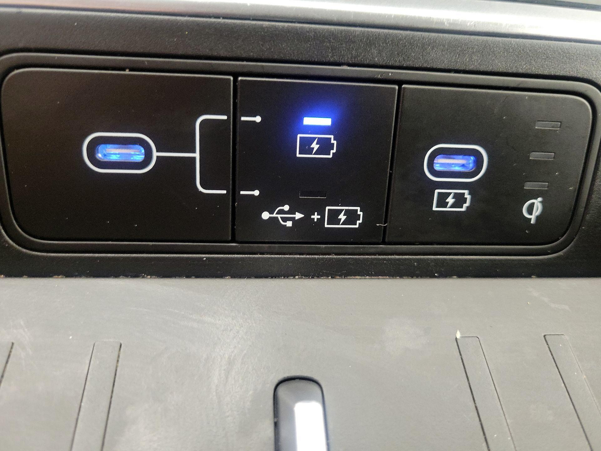 Thumbnail: 2025 Hyundai Santa Fe - 18