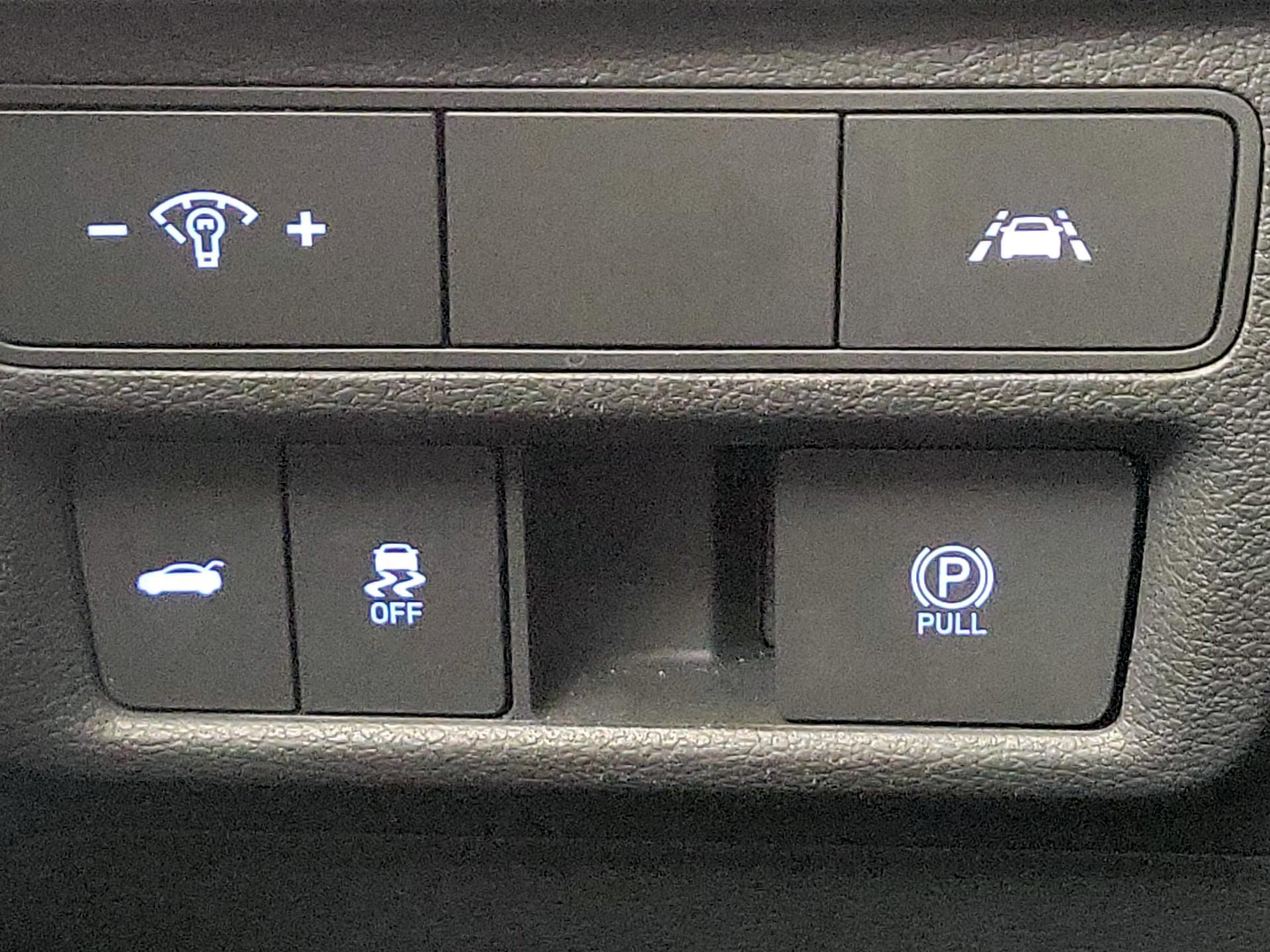 Thumbnail: 2021 Hyundai Sonata - 13