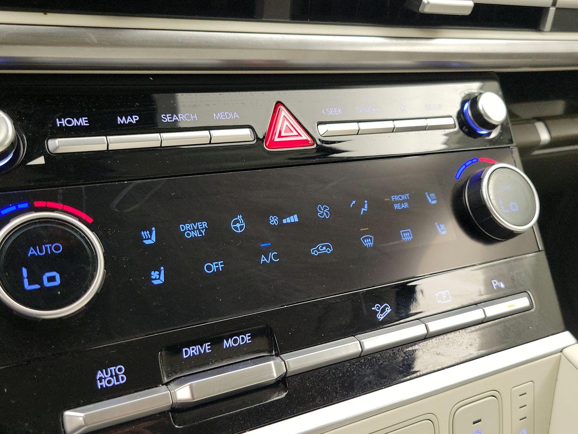 Thumbnail: 2025 Hyundai Santa Fe - 15