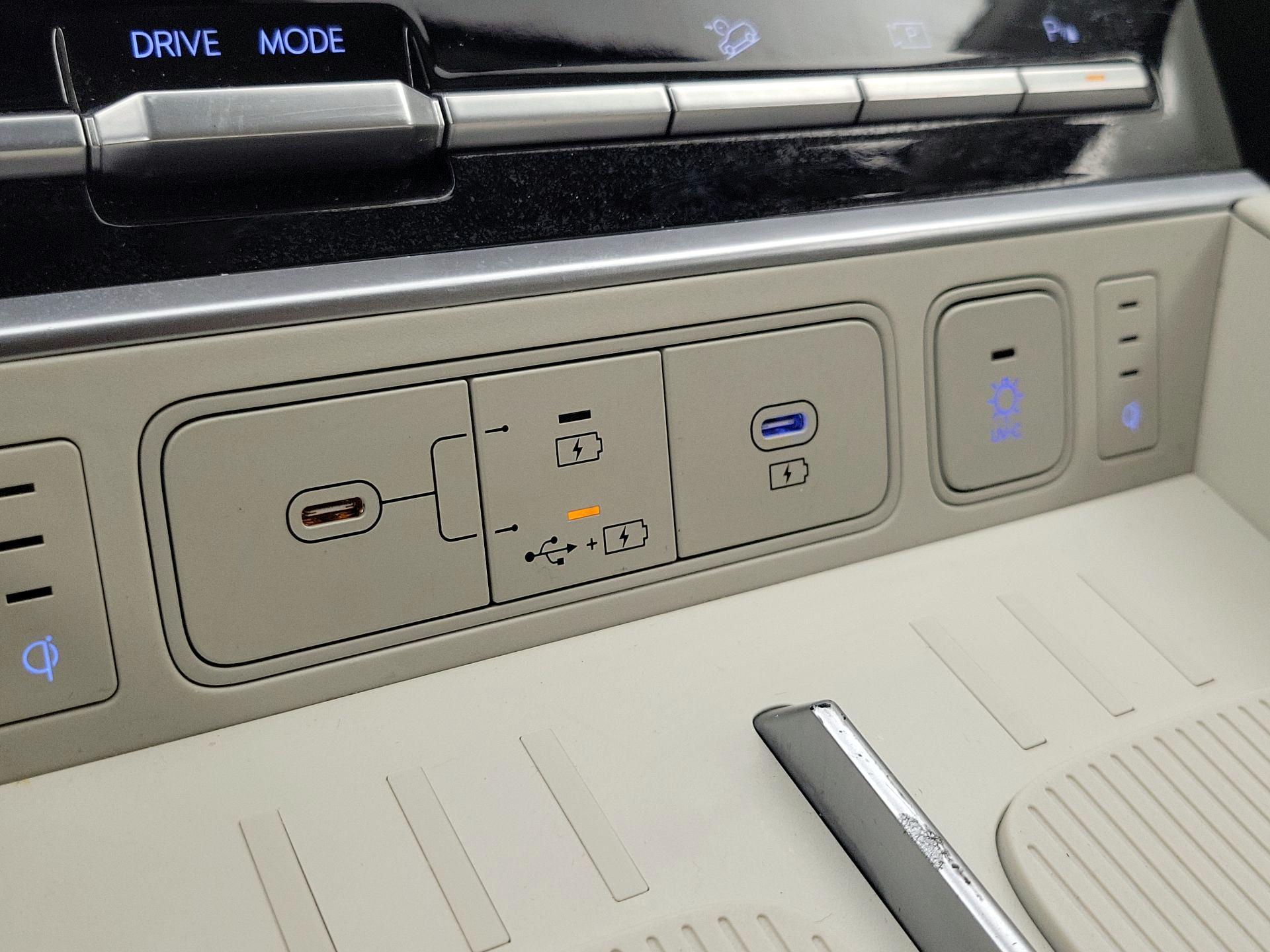 Thumbnail: 2025 Hyundai Santa Fe - 17