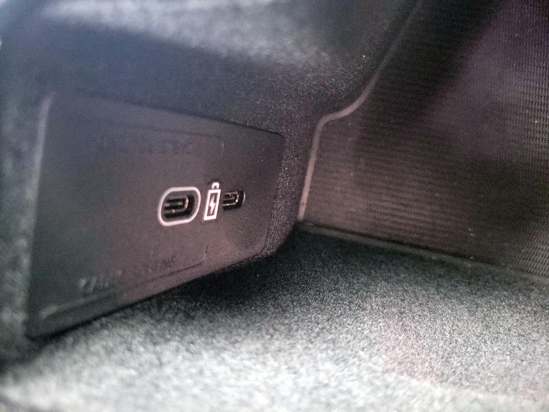 Thumbnail: 2024 Volvo S60 - 19