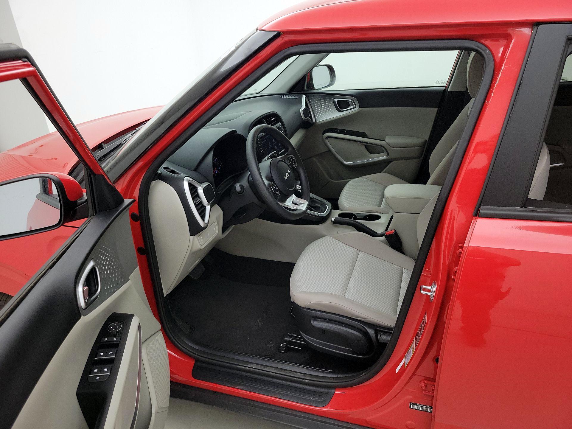 Thumbnail: 2022 Kia Soul - 11