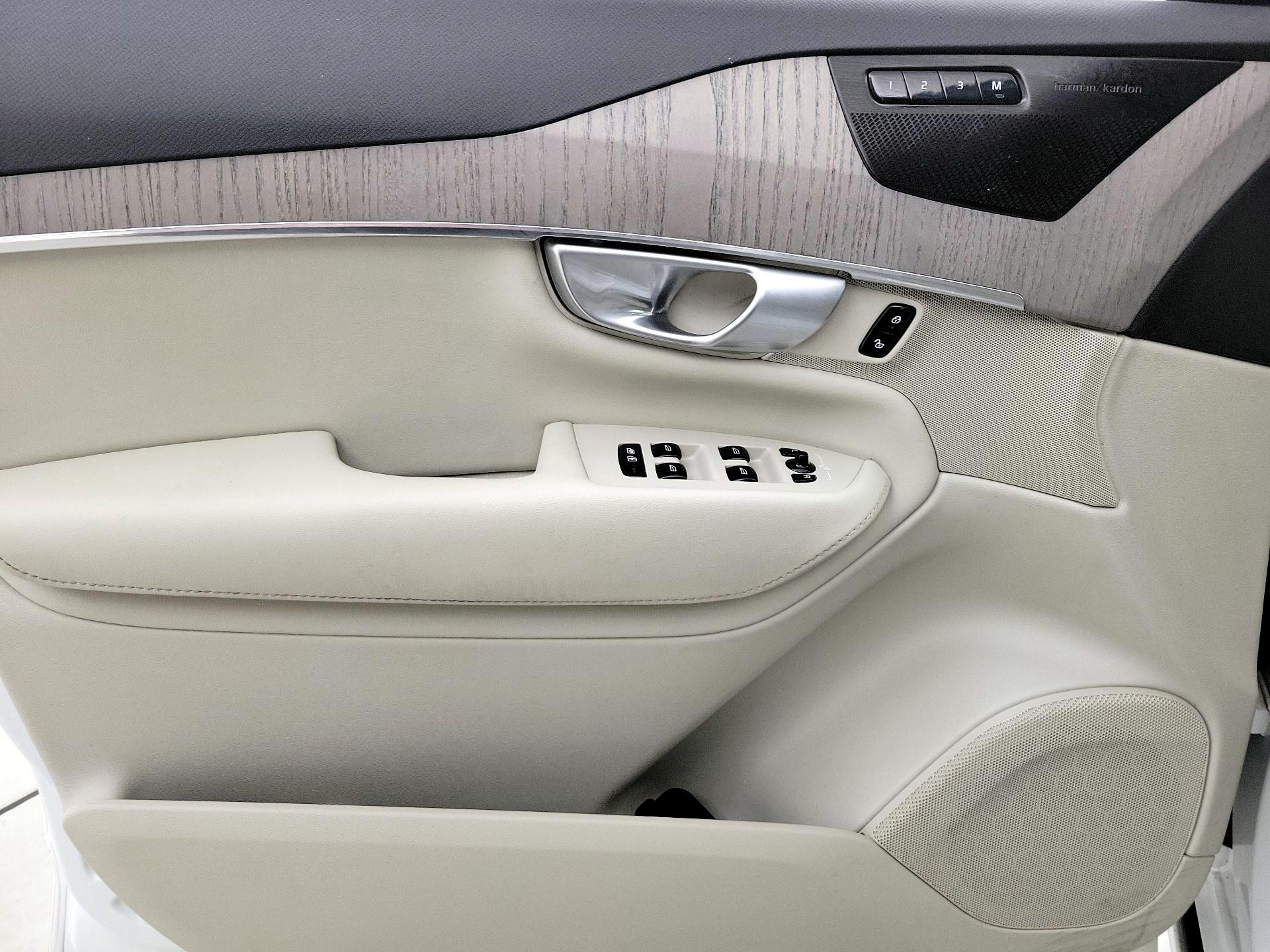 Thumbnail: 2024 Volvo XC90 - 12