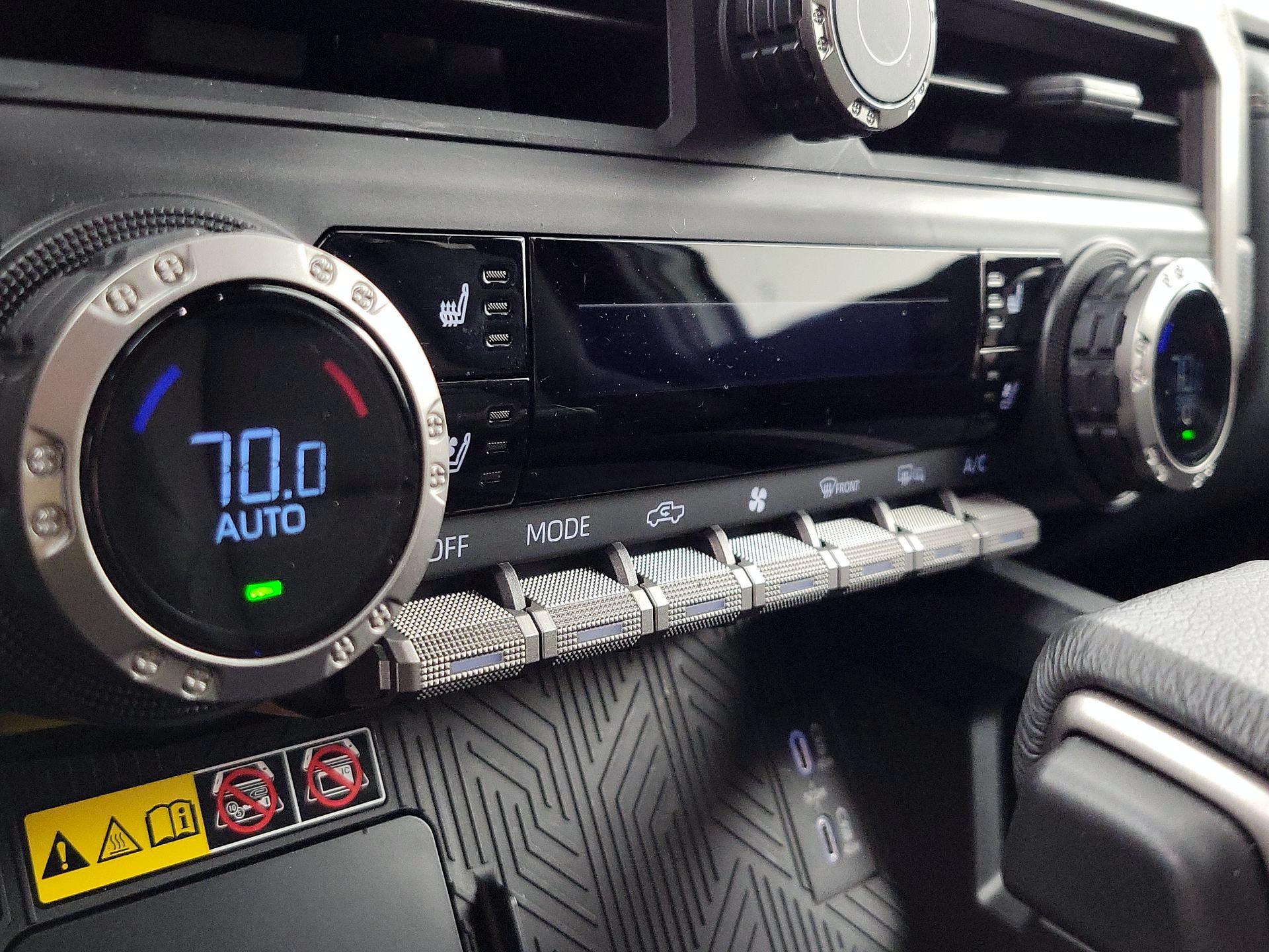 Thumbnail: 2024 Toyota Tacoma - 16